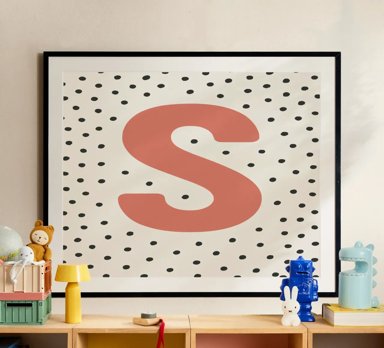 Initial S on dot pattern - Scandinavian style hahnemühle by KidzStudio