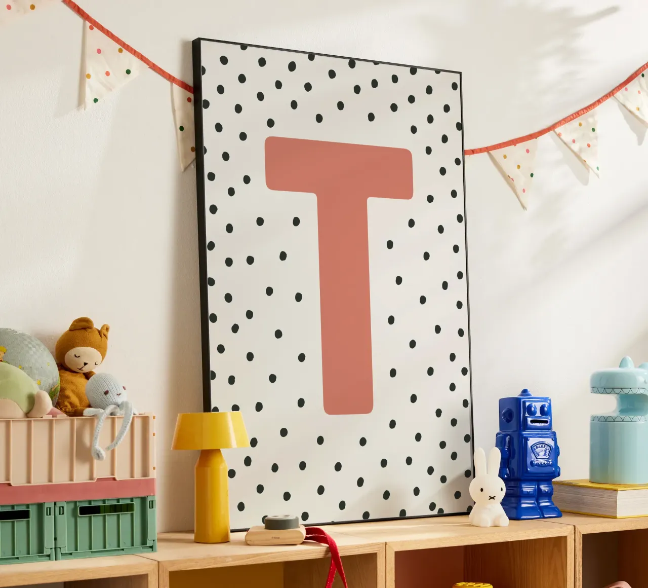 Initial T on dot pattern - Scandinavian style alu-dibond by KidzStudio