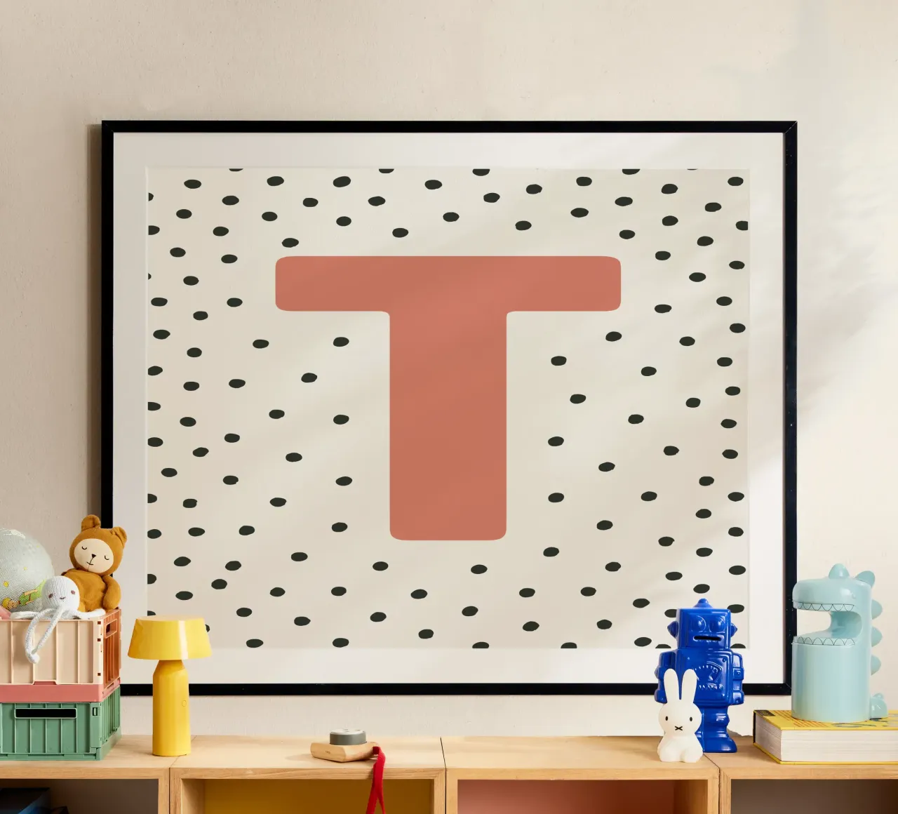 Initial T on dot pattern - Scandinavian style hahnemühle by KidzStudio
