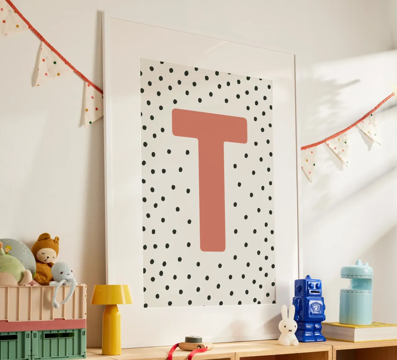 Initial T on dot pattern - Scandinavian style hahnemühle by KidzStudio