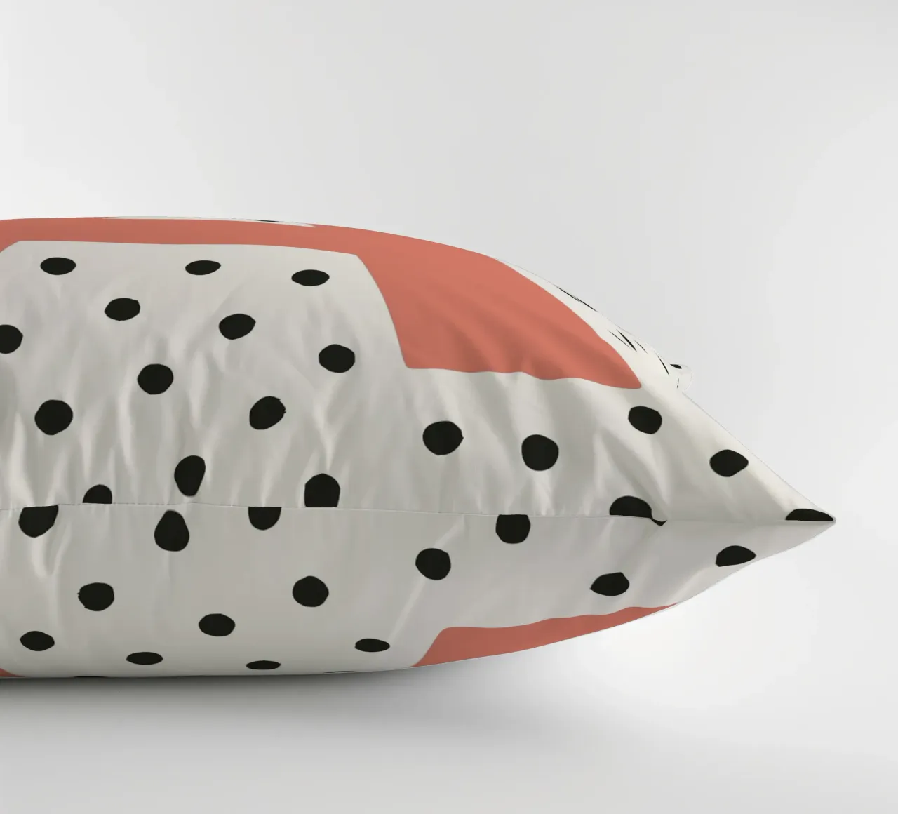 Alfabeto a pois cuscino da KidzStudio