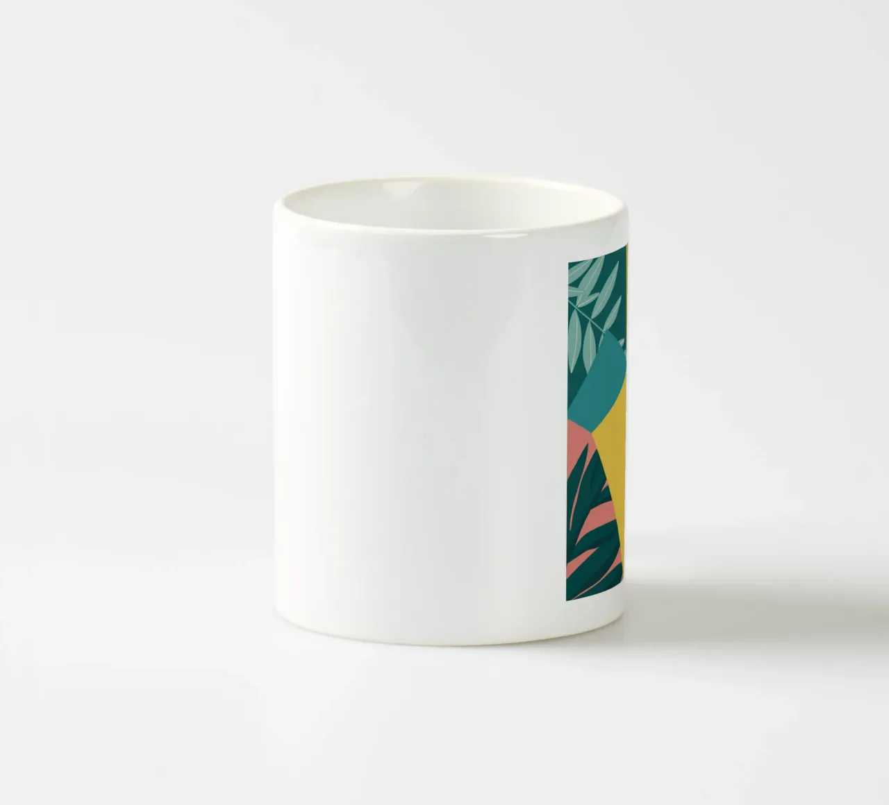 Collage di colori in frantumi tazza in ceramica da Lunar Valentina