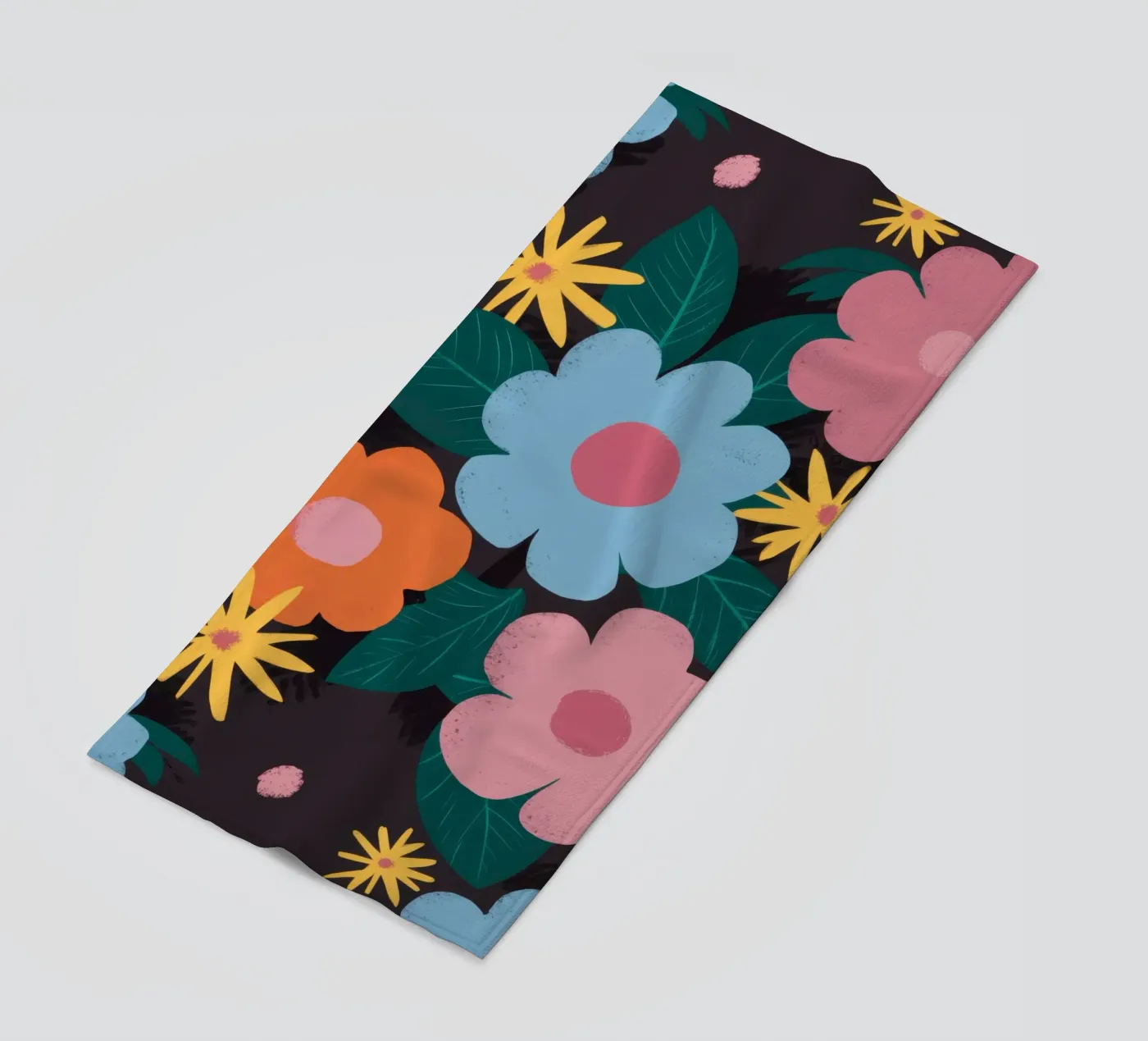 Simple Daisy Pattern beach towel by Obs Canvas
