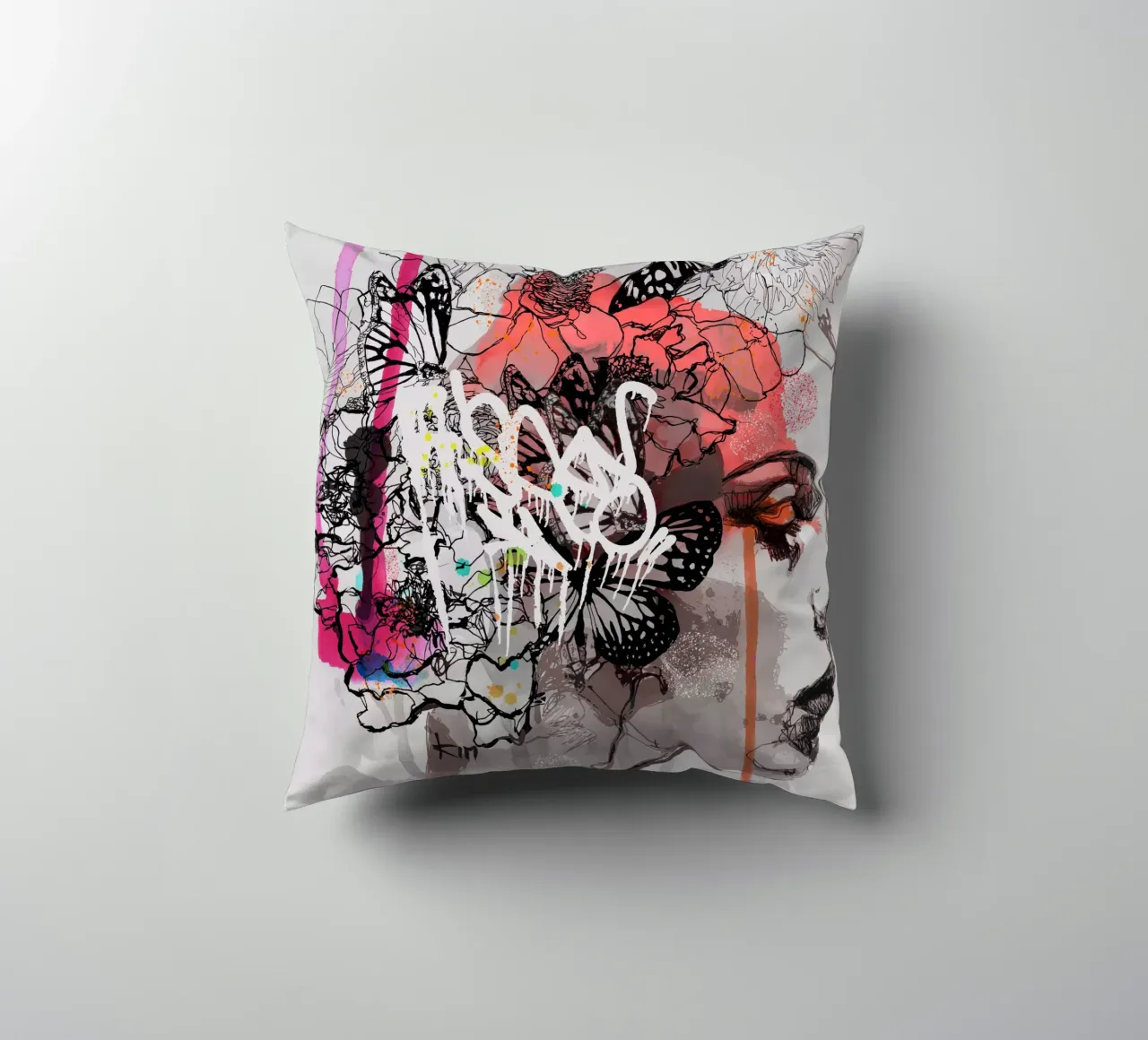 c o s m i c w a v e s cuscino da Giulio Iurissevich