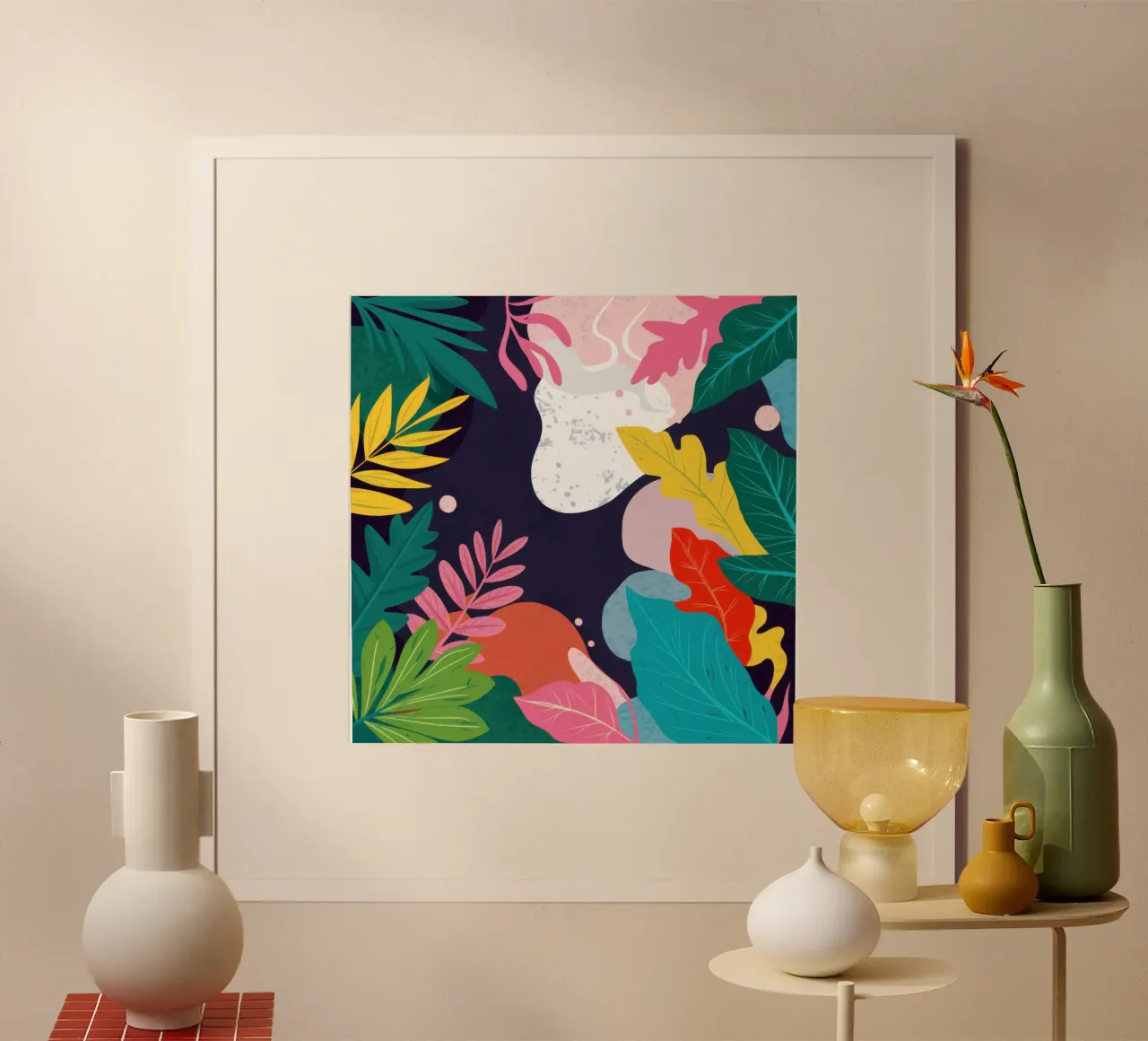 Moody Tropic Night poster avec cadre en bois de Obs Canvas
