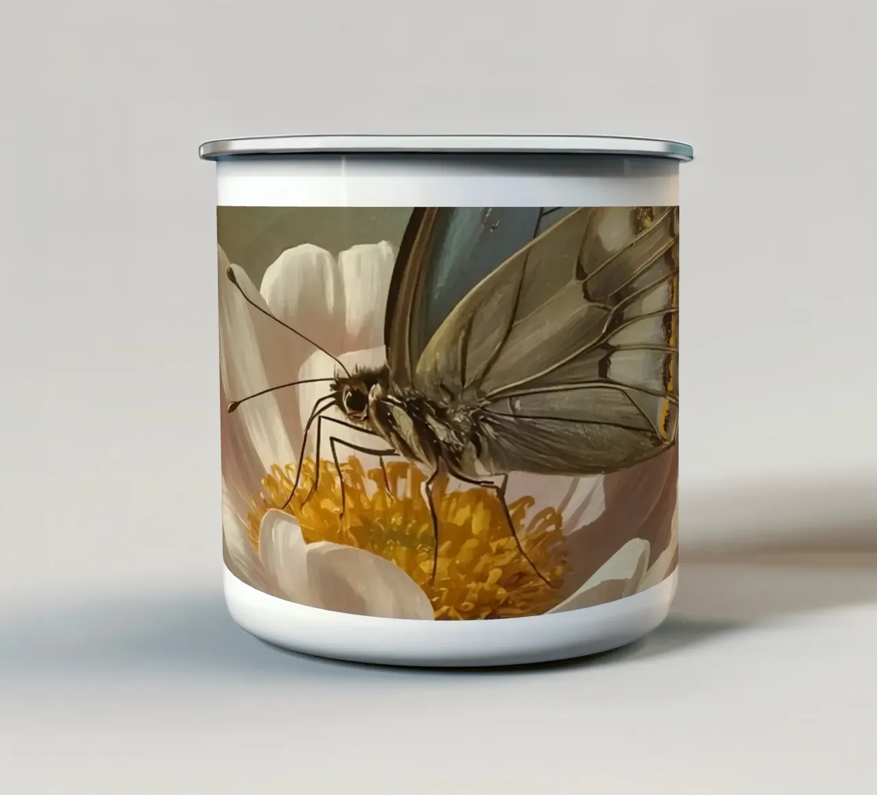 Farfalla su fiore rosa Pittura tazza in smalto da DesignDoodle