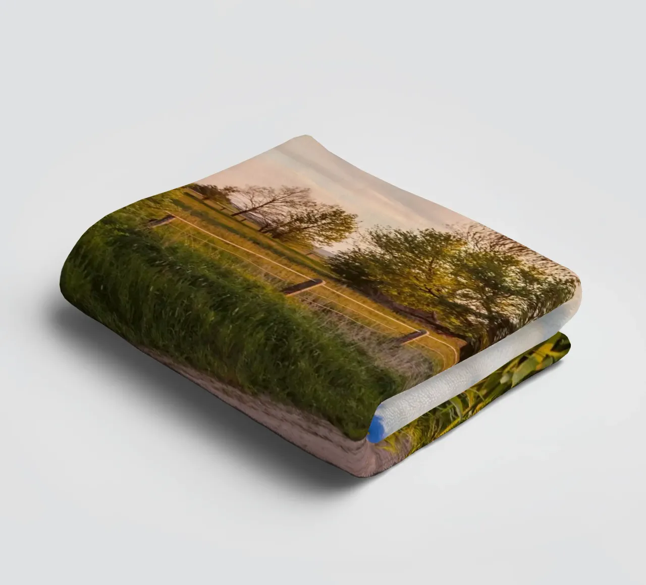 path grass clouds asciugamano da bagno da animal story home