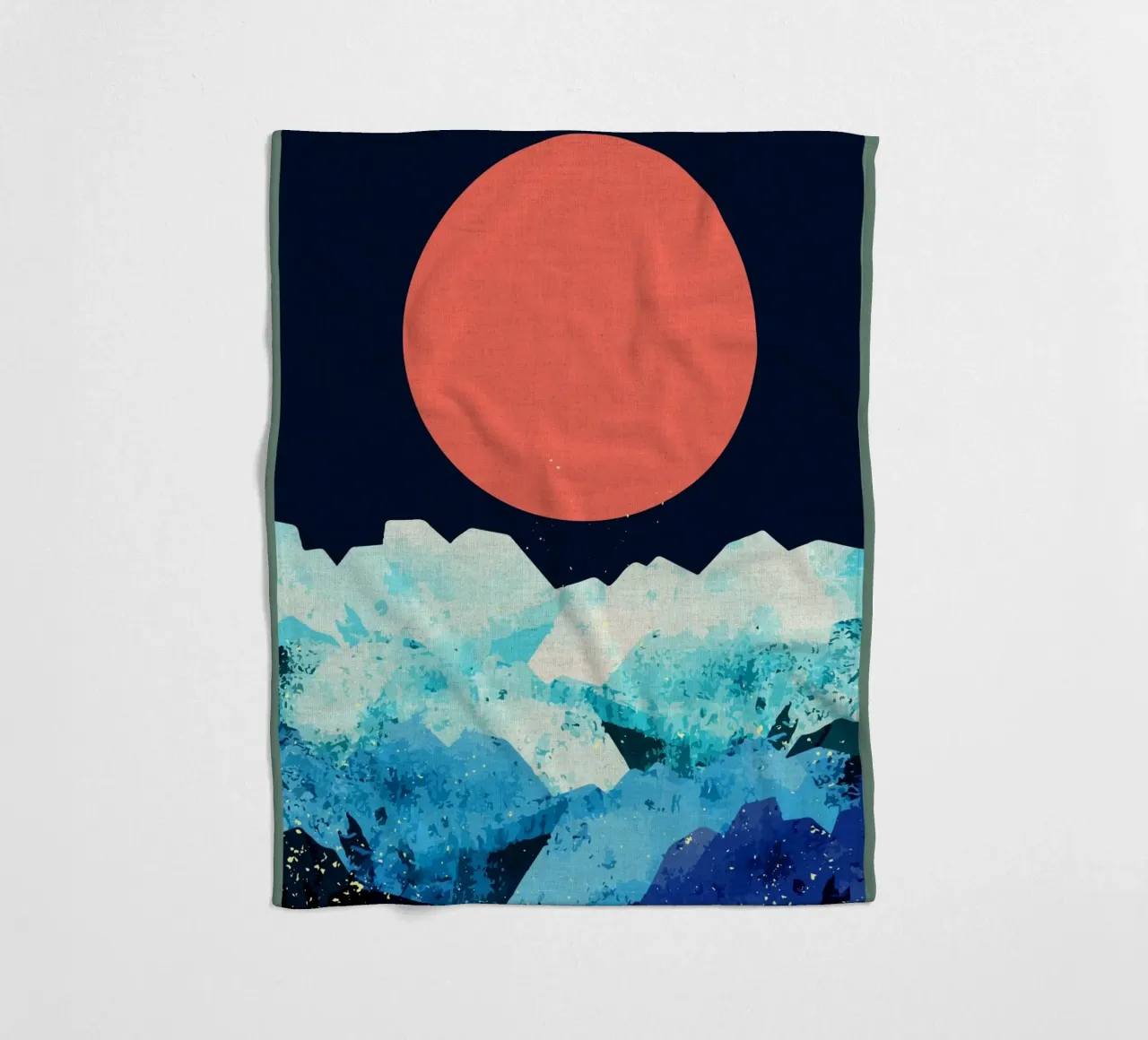 Un mare freddo di primavera coperta in pile da Ashley Studio