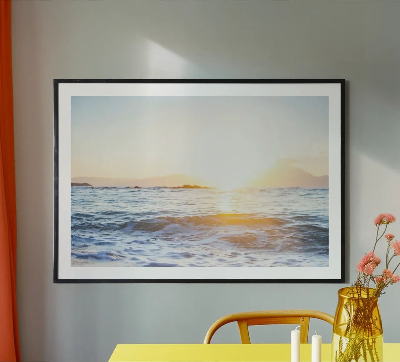 Orizzonte d'oro poster da StillVibe Home