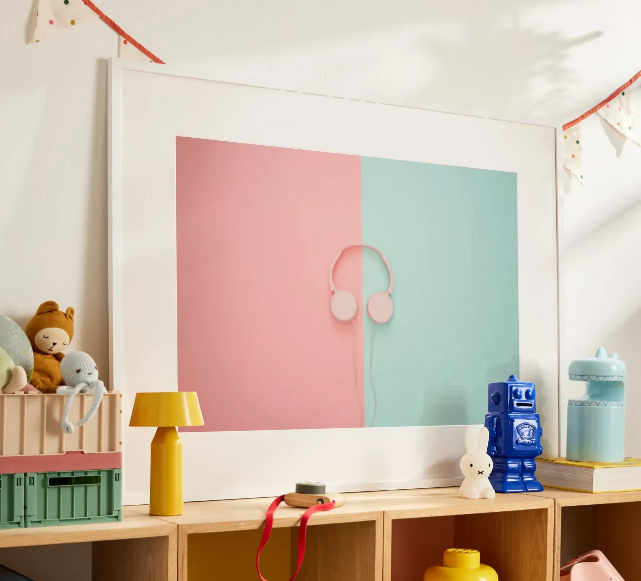 Silenzio pastello poster con telaio in legno da StillVibe Home
