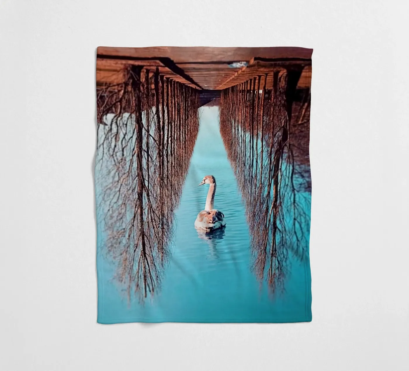Swanomaly Fleecedecke von mofartmonica