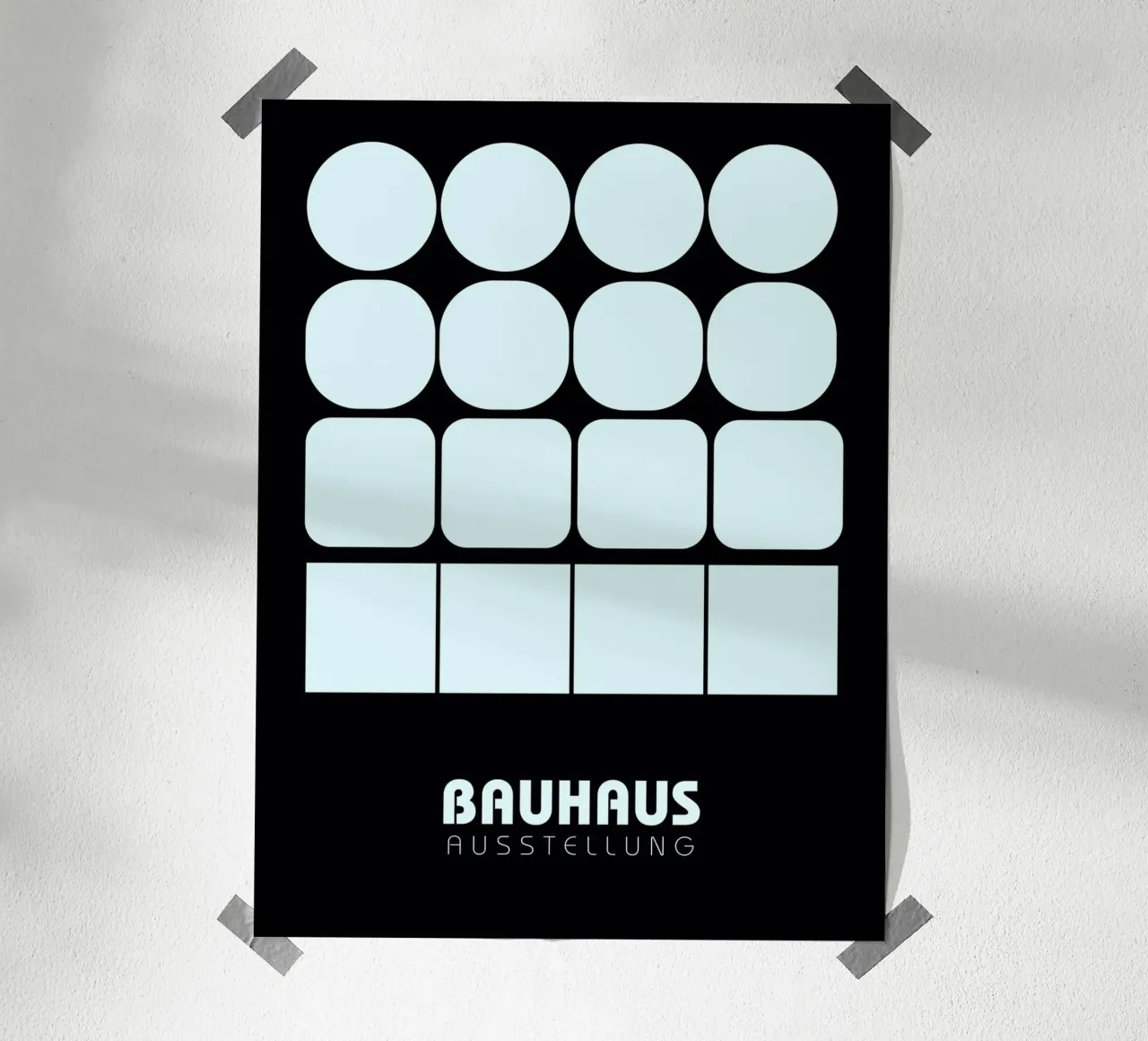 Bauhaus Light Grid – Geometrie in Hellblau & Schwarz Poster mit Kunststoffrahmen von Casa Calm
