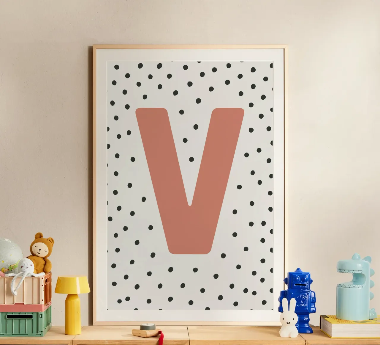 Initial V on dot pattern - Scandinavian style hahnemühle by KidzStudio
