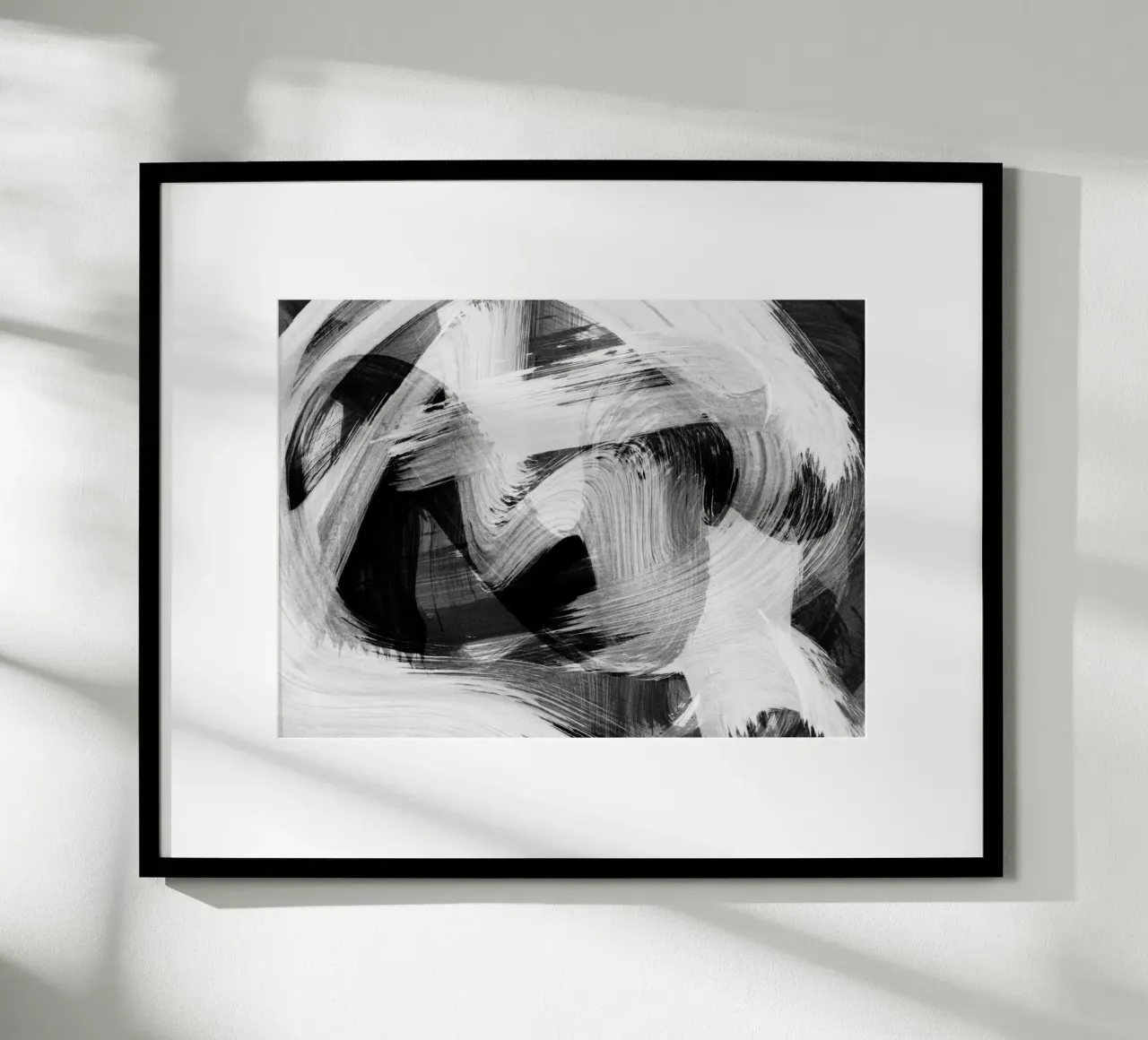 Strokes 28 | Black & White Expressionism poster con telaio in alluminio da sabidussi