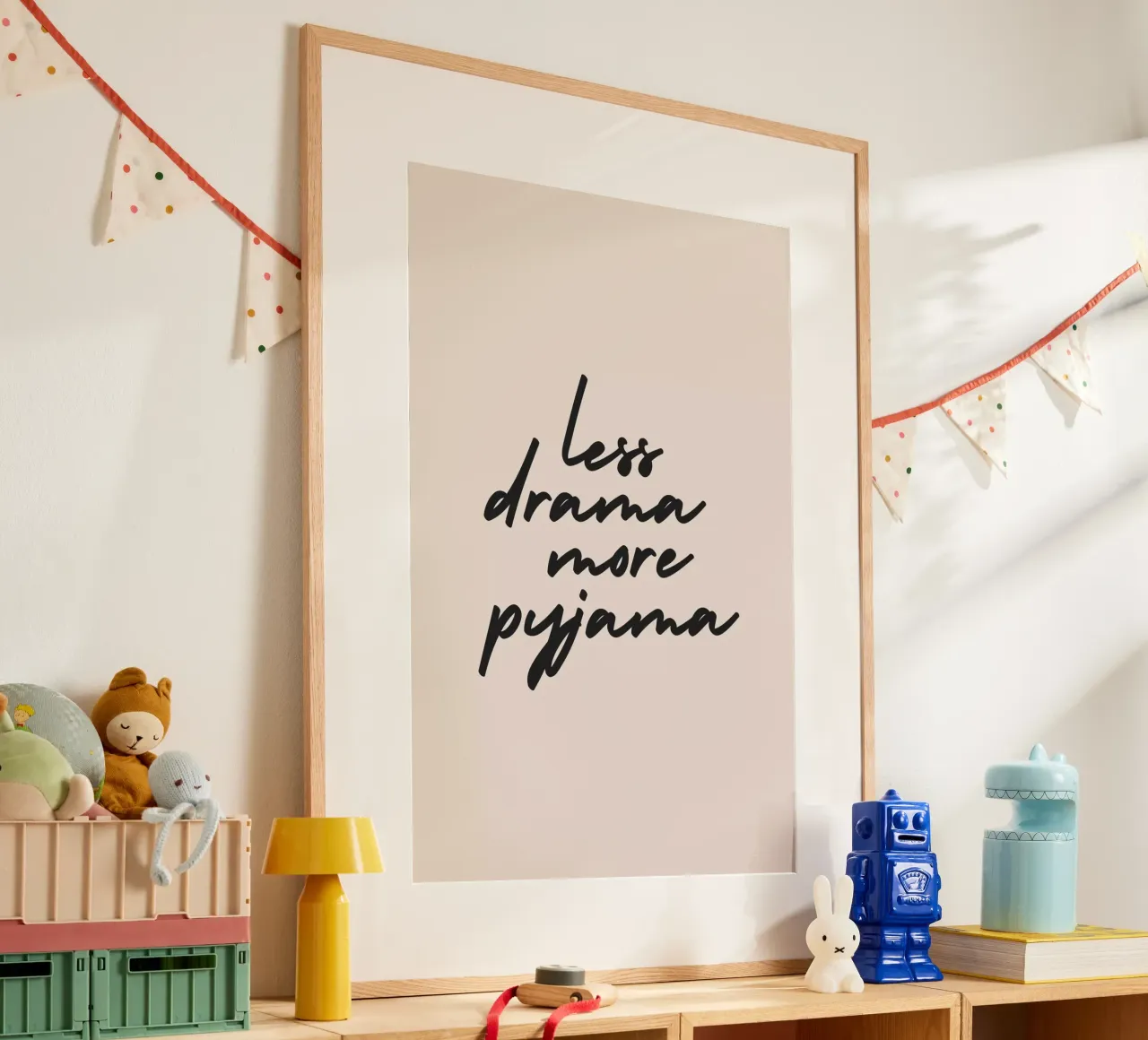 Less Drama More Pyjama carta hahnemühle da Mottos by Sinan Saydik