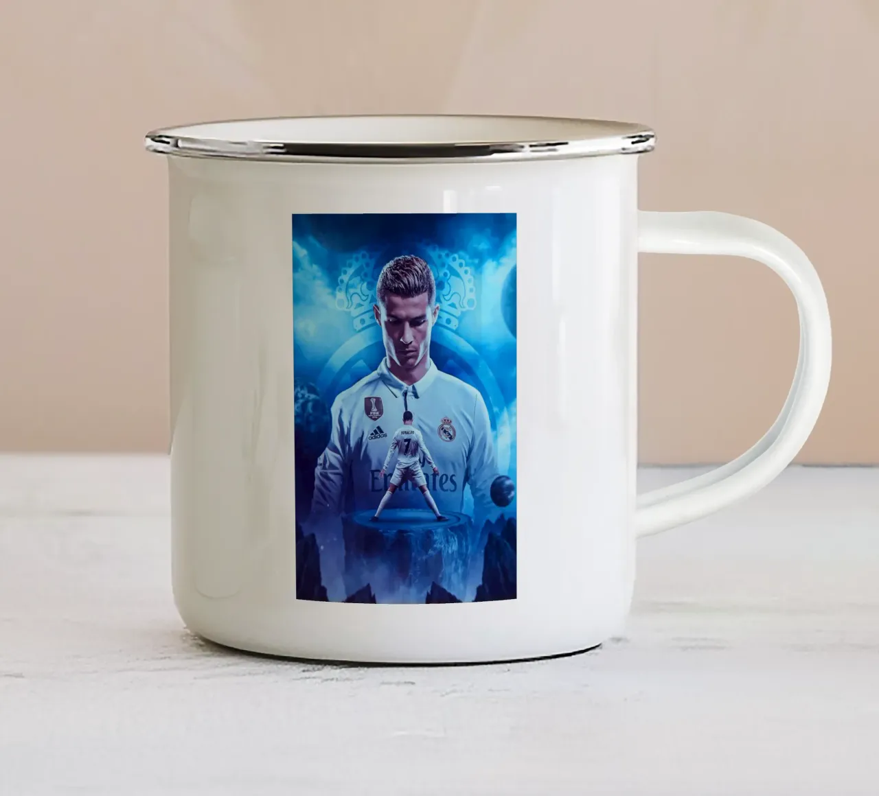 Cristiano Ronaldo CR7 tazza in smalto da Chimera Canvas