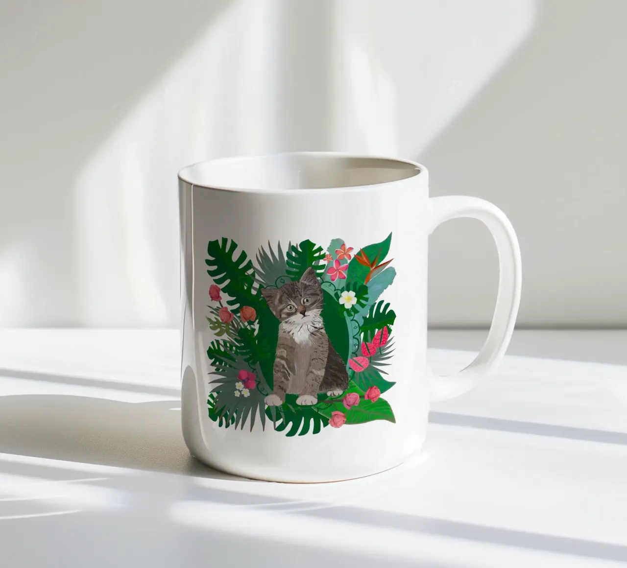 Gatto carino e fiori tropicali tazza in ceramica da gulsengunel