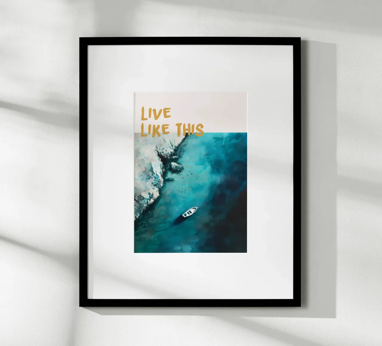 Poster astratto costiero sull'oceano "Live Like This" (Vivere così) poster con telaio in plastica da dawnthesea