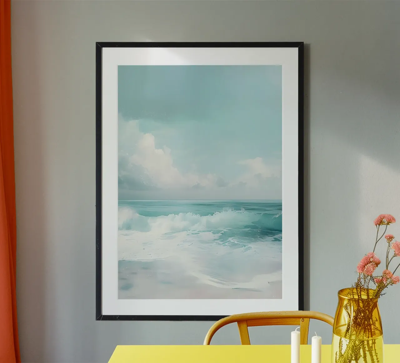 Rustige oceaangolven - Minimalistisch kustgezicht poster met houten frame van dawnthesea