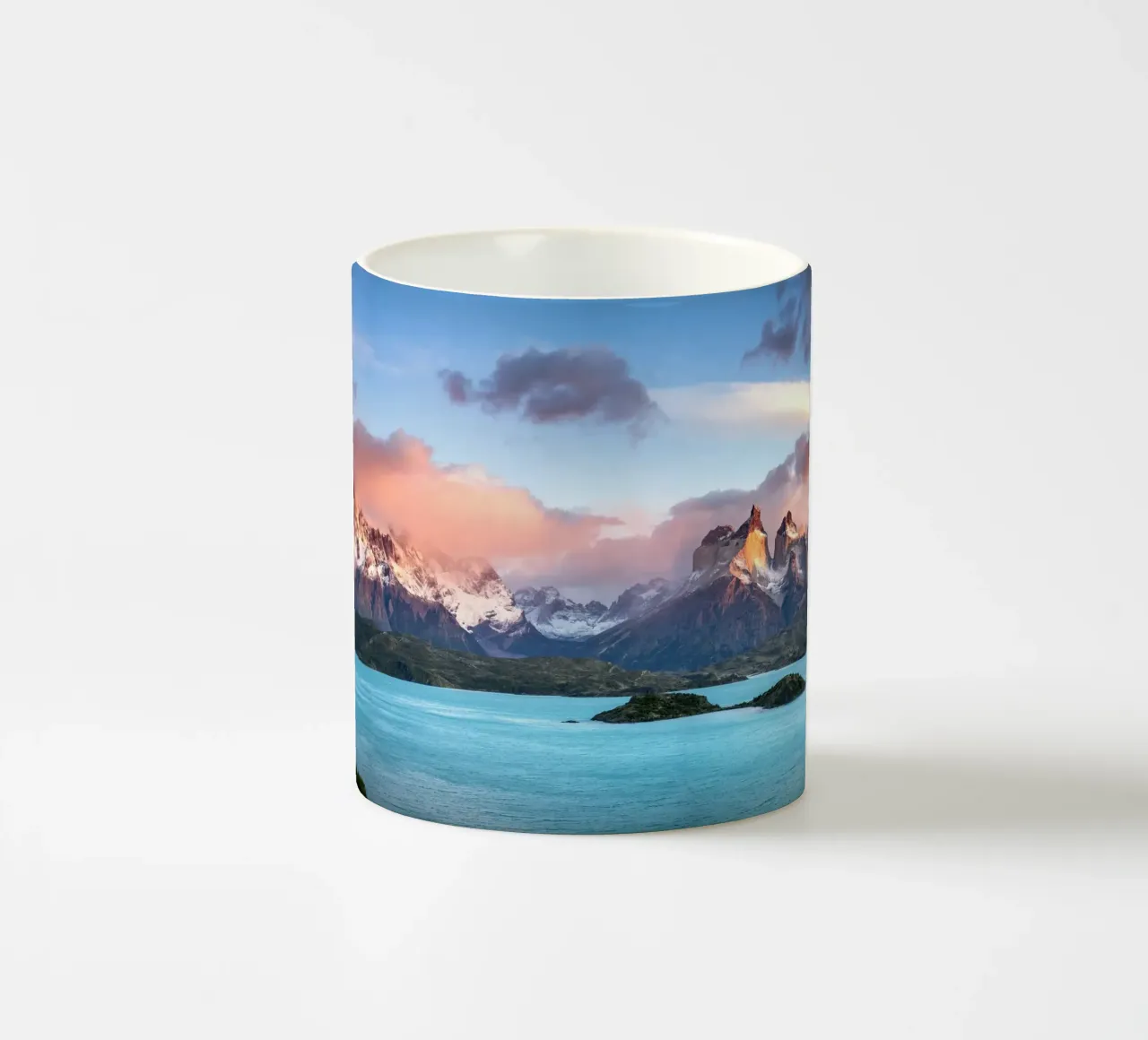 Mountain and lake ceramic mug by Musadad Shop