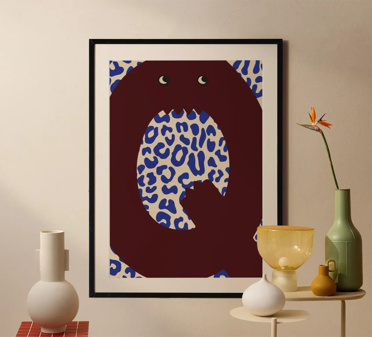 Divertente mostro lettera Q con sfondo leopardato poster da ALLÉE DE PAPIER