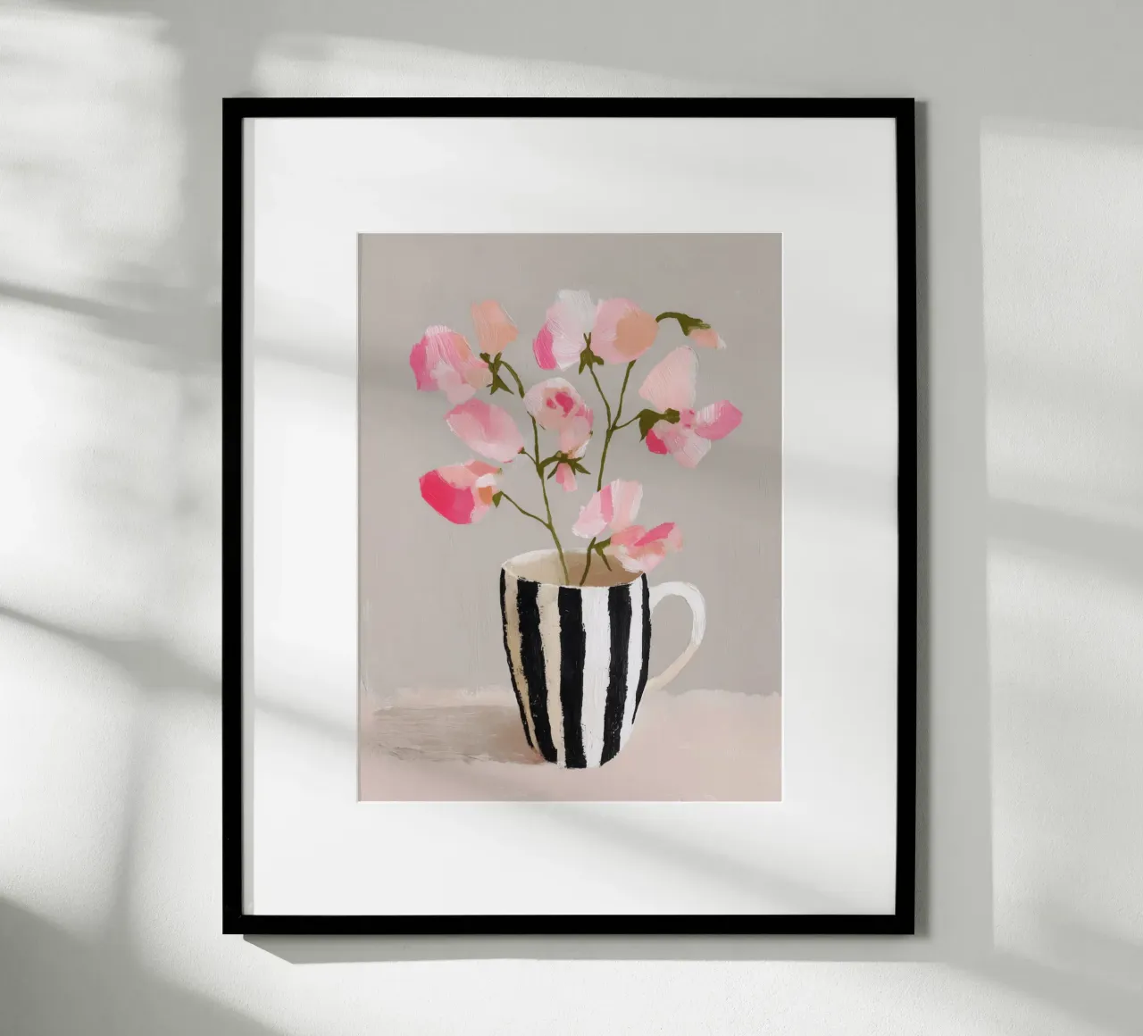 Tazza a righe con fiori rosa poster da Carinaprint