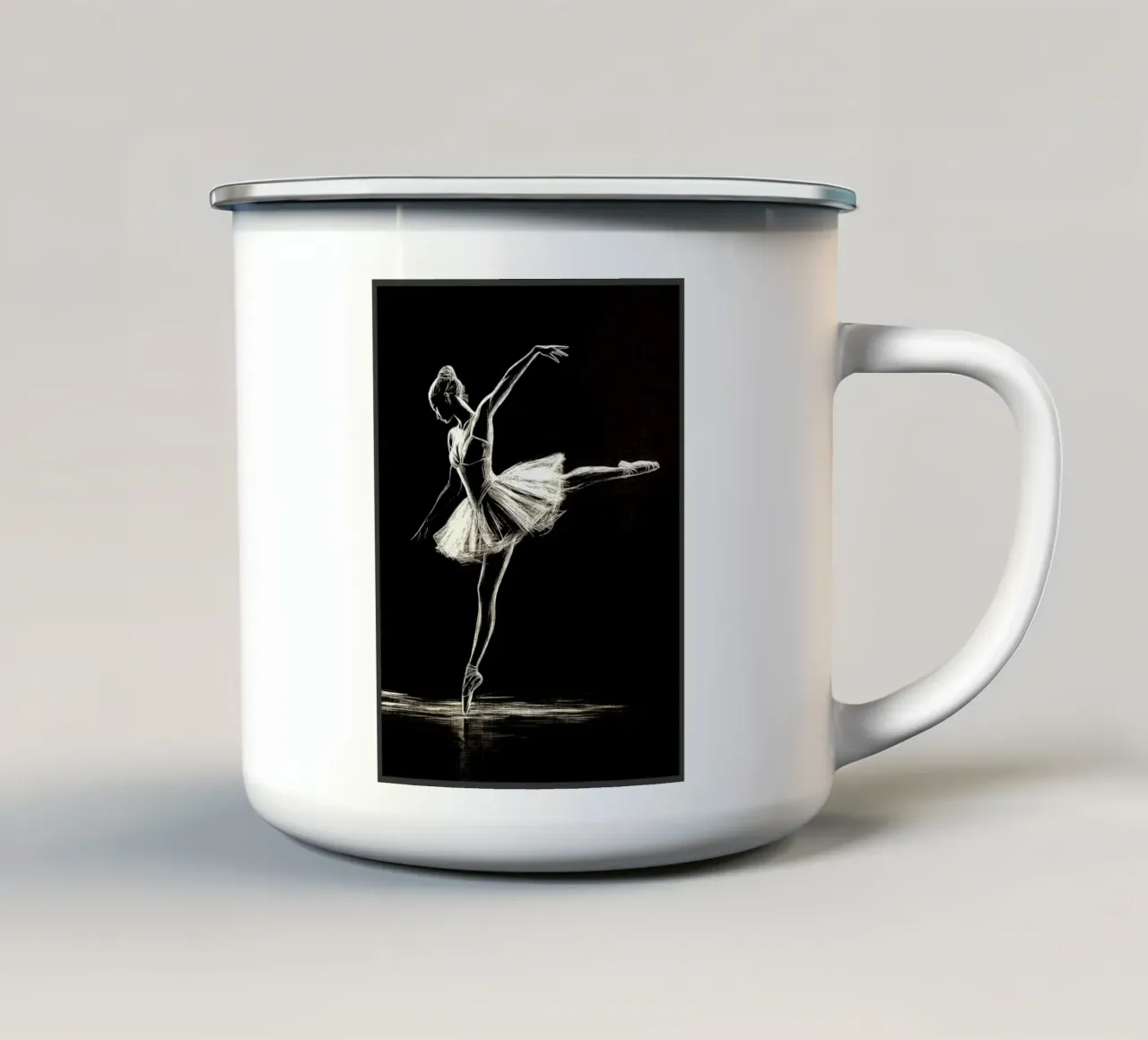 Ballerina bianca su nero tazza in smalto da Ashley Studio