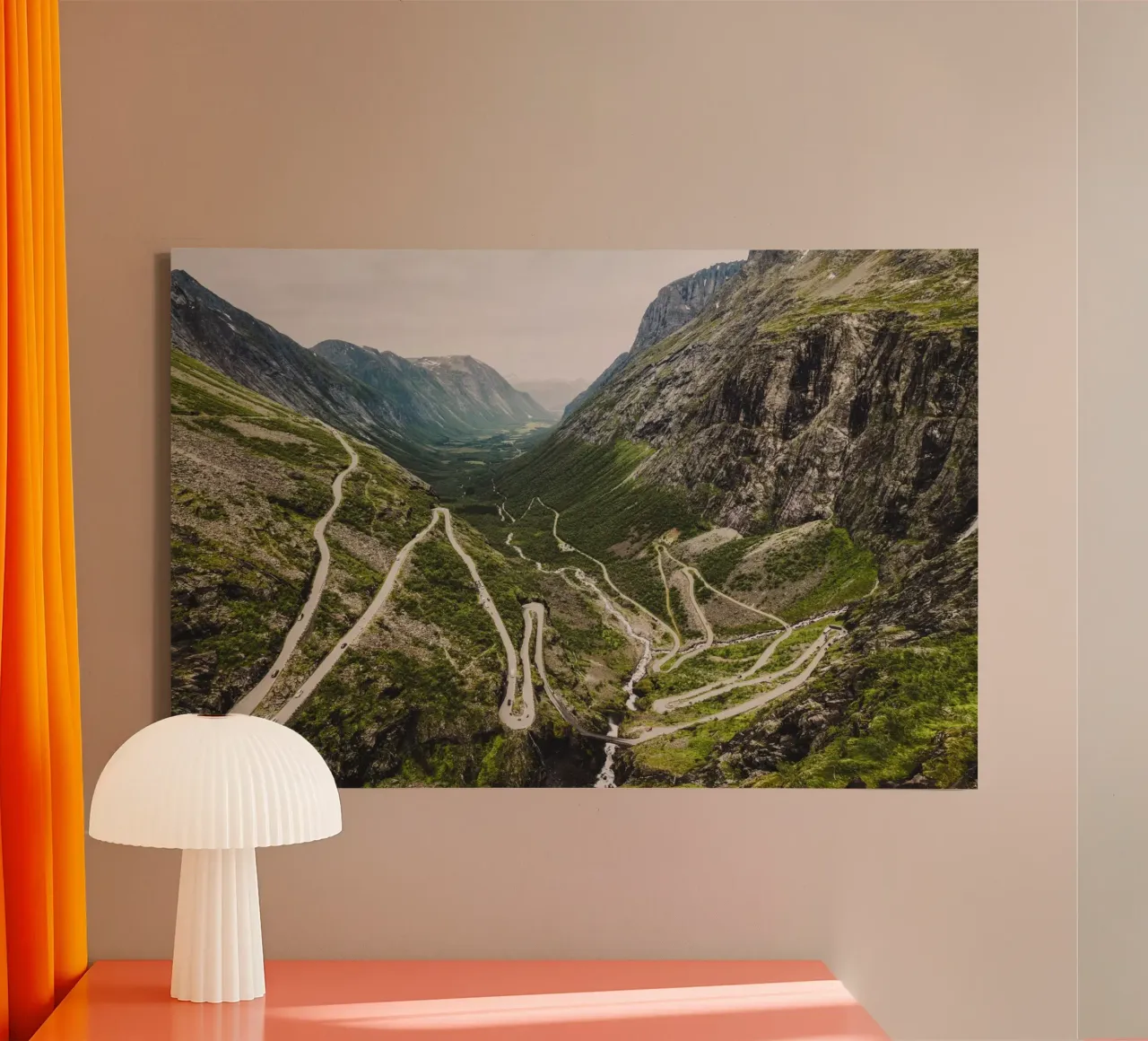 Trollstigen Norvegia tela con Cornice a cassetta da thetraveller