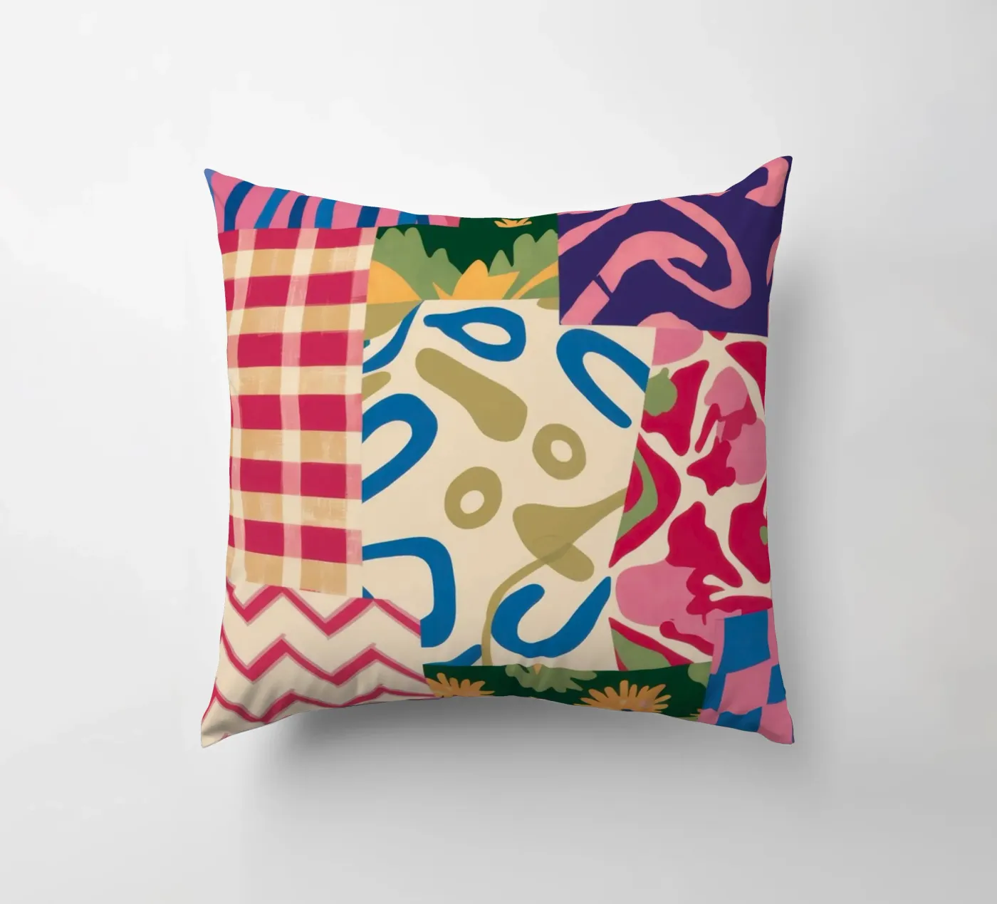 Patchwork Scribble Pattern Kissen von Obs Canvas