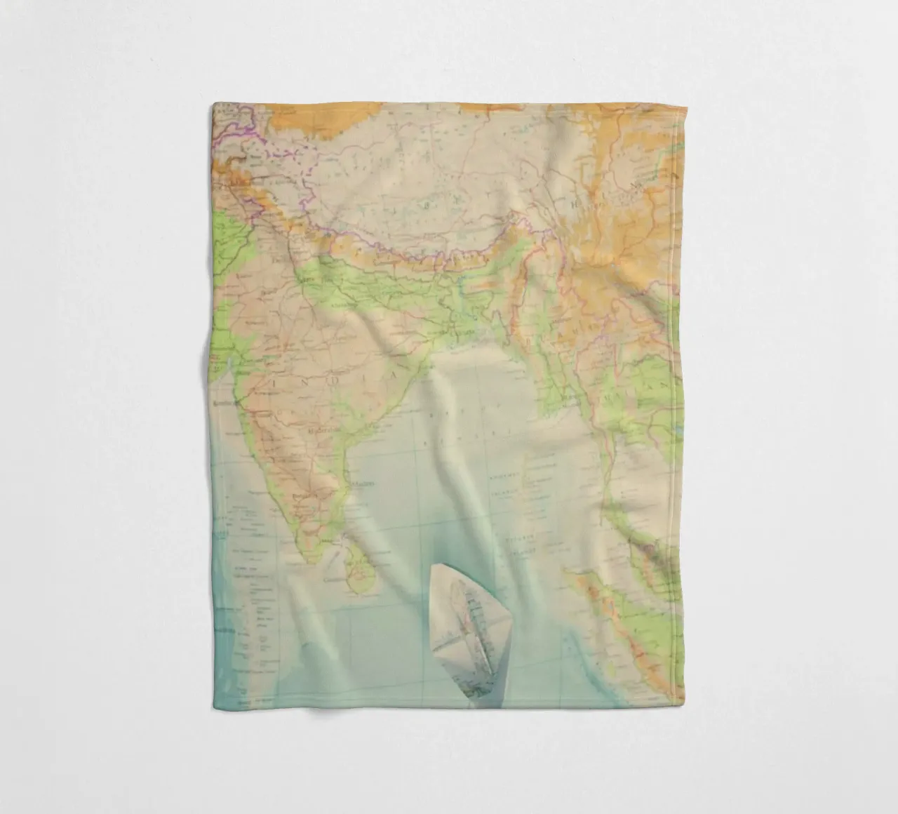map-india Fleecedecke von Ingrid Beddoes