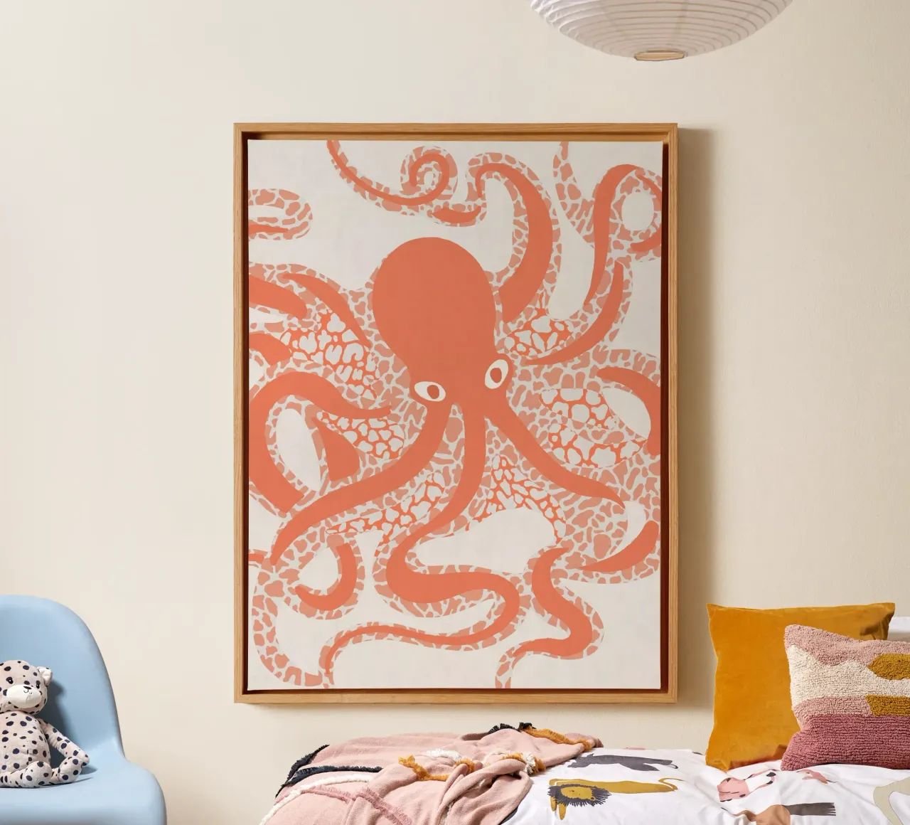 Polpo astratto in corallo tela con Cornice a cassetta da Asha Designs