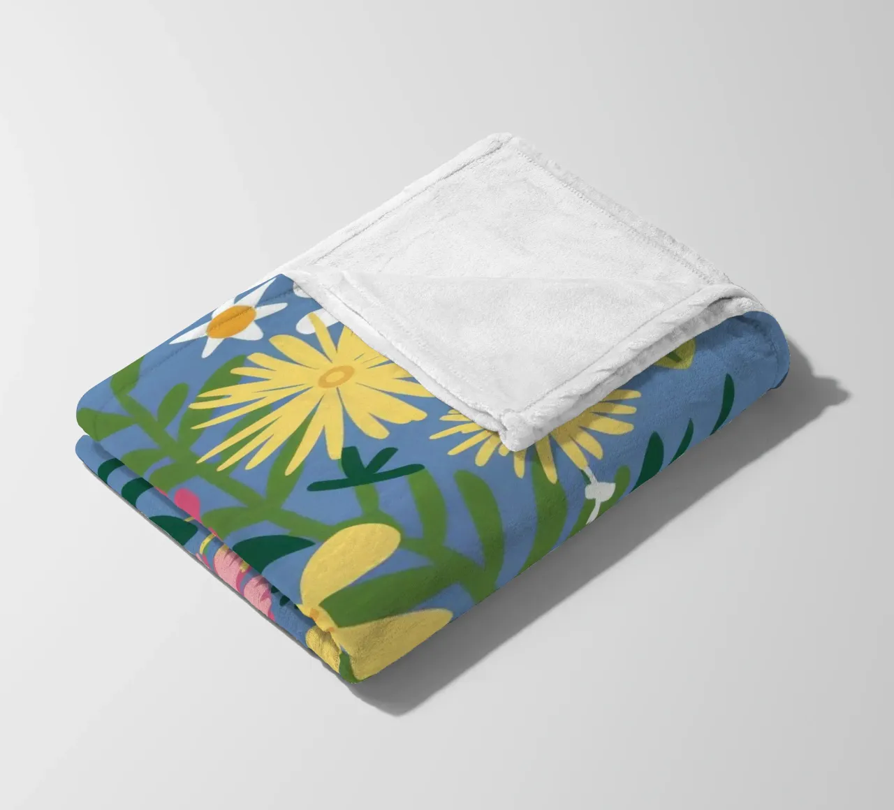Scoppio del giardino di fiori selvatici coperta in pile da Trace Brush
