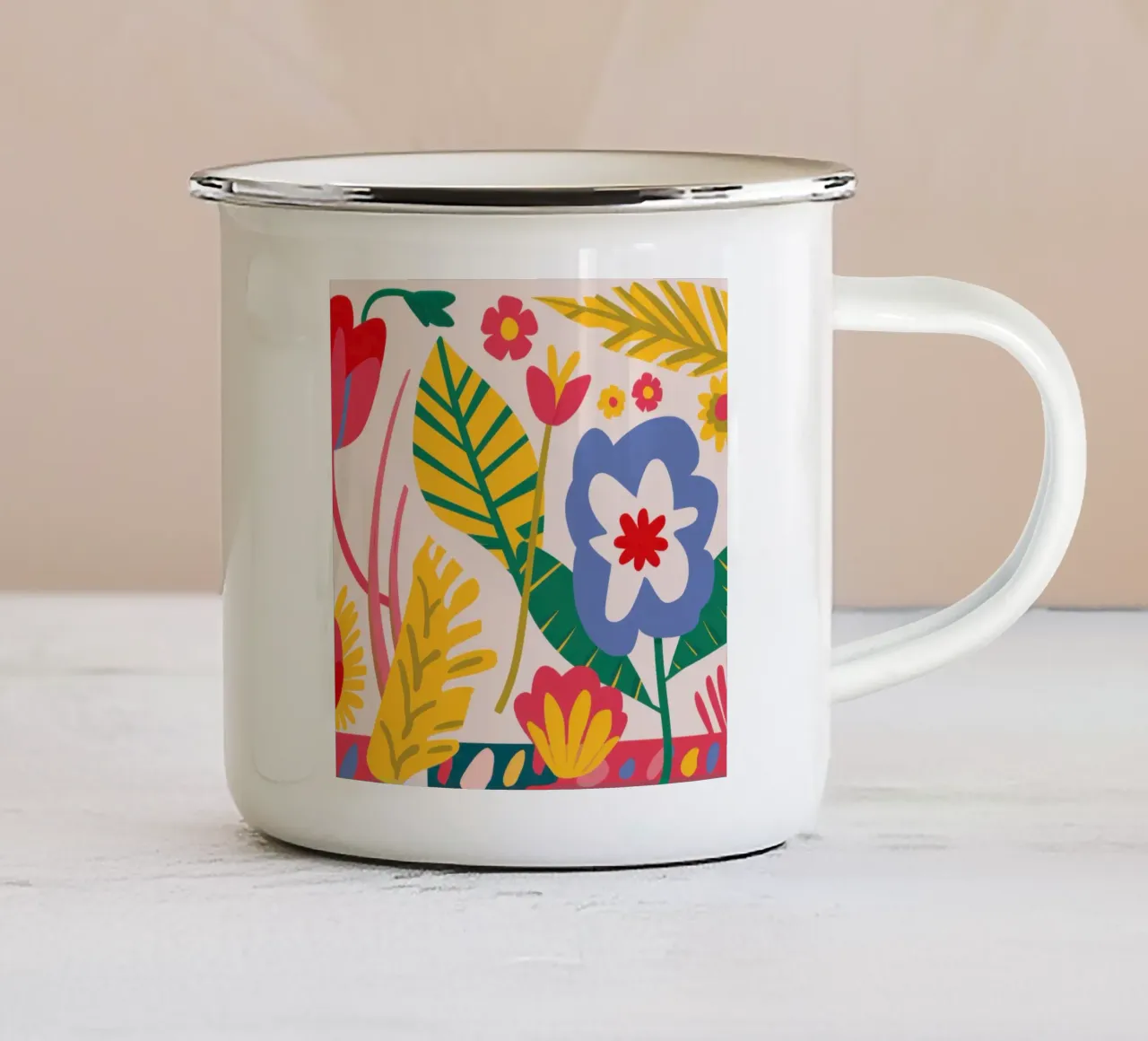 Fiori popolari in grassetto tazza in smalto da Selene Shade