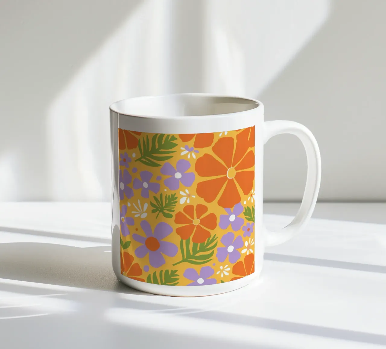 Potere floreale groovy tazza in ceramica da Gaia Viesta