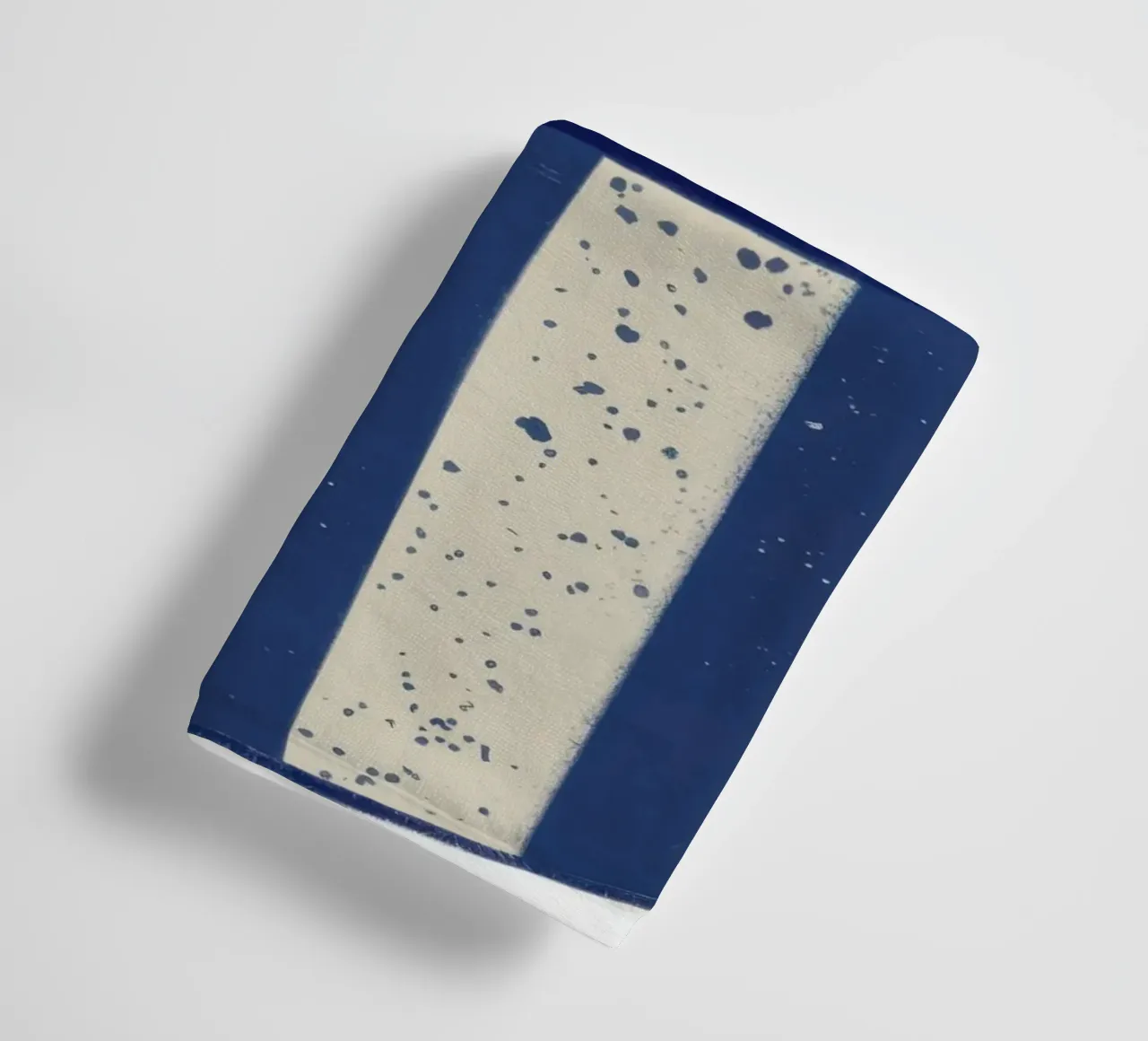 Ciotola arancione a righe blu asciugamano da bagno da Selene Shade