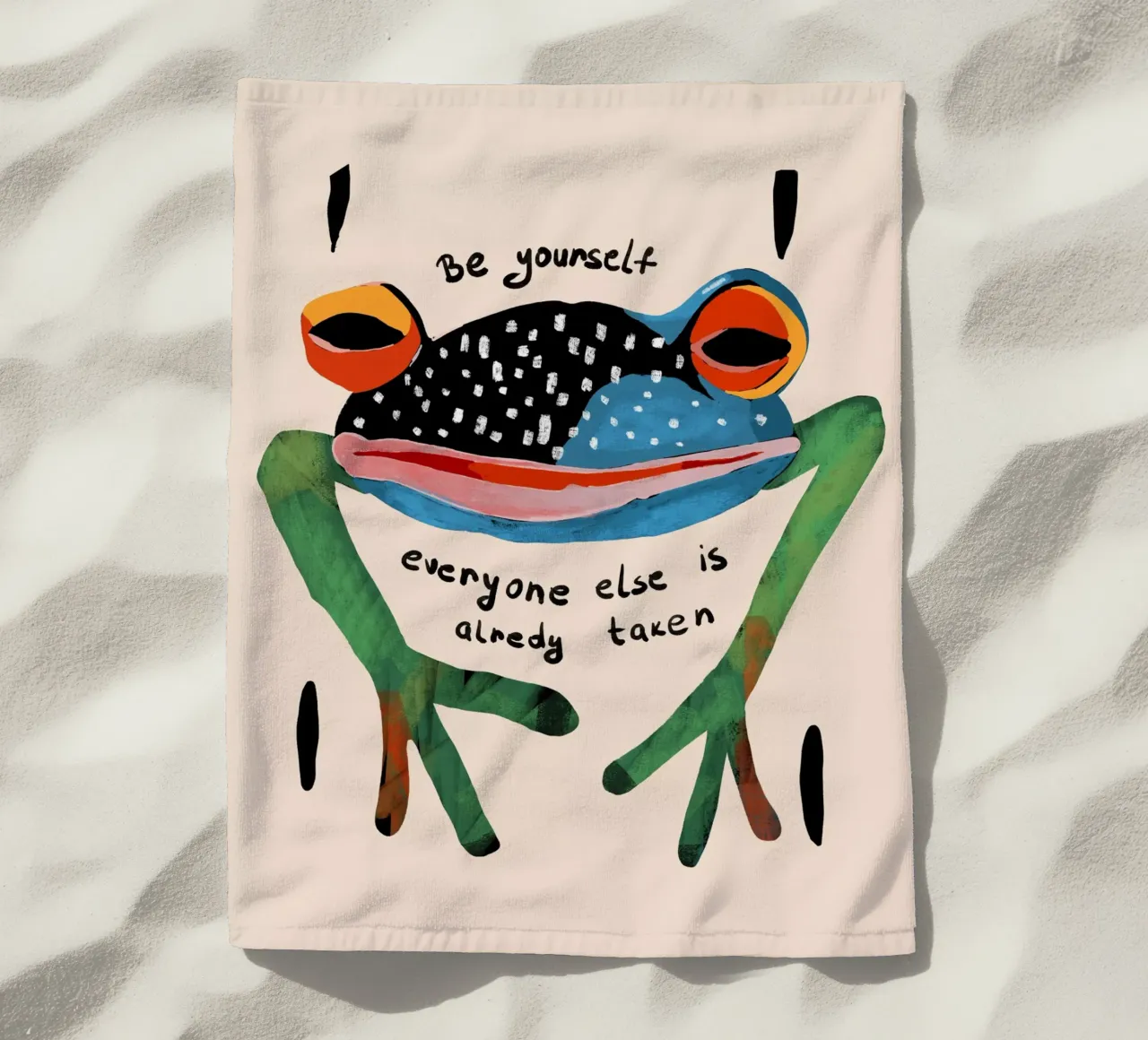 Wees jezelf strandhanddoek van ArtsySesta