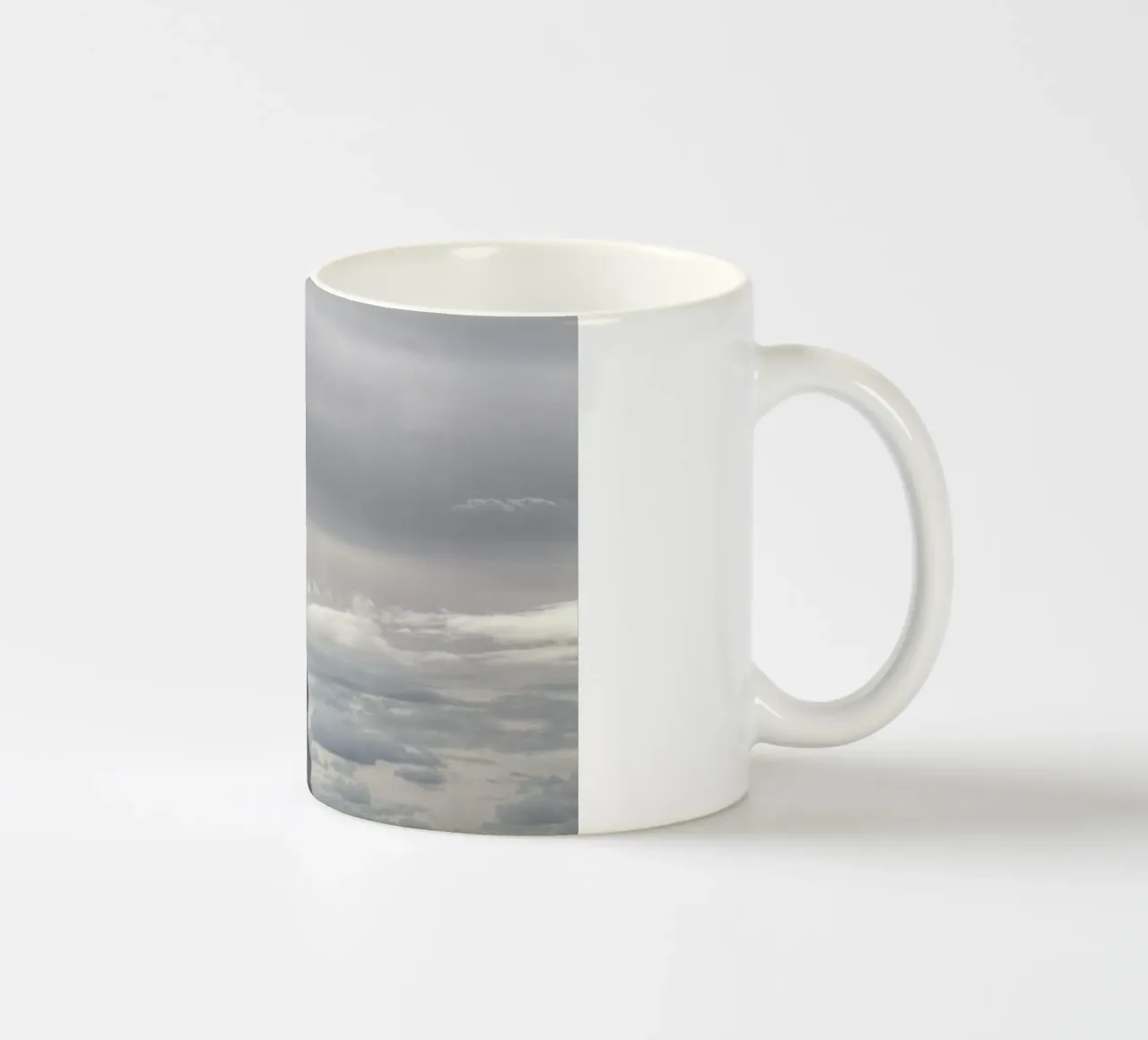 Thames Barrier No 2 tazza in ceramica da Michael Belhadi