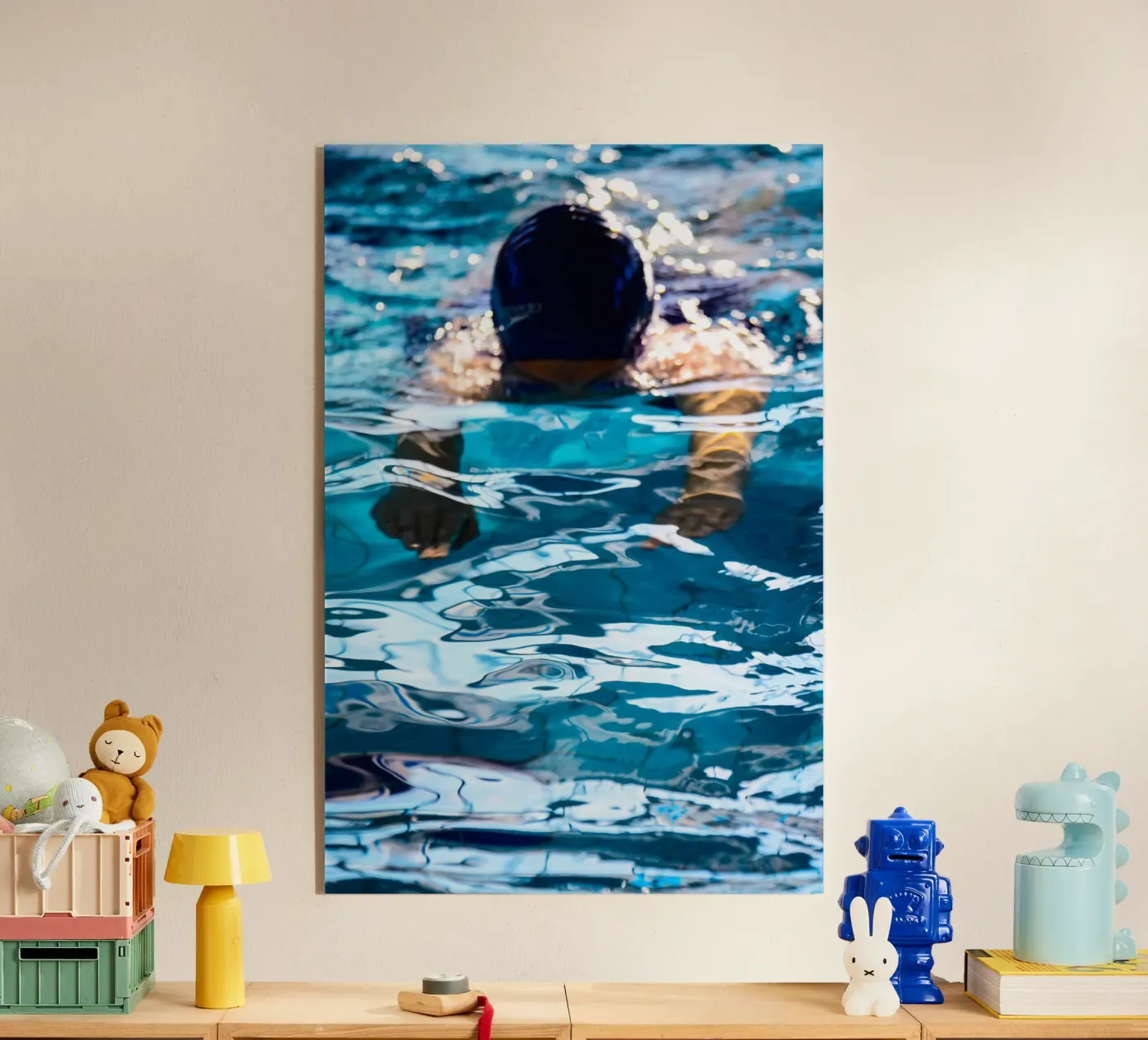 Nuoto #3 plexiglass da Tal Paz-Fridman