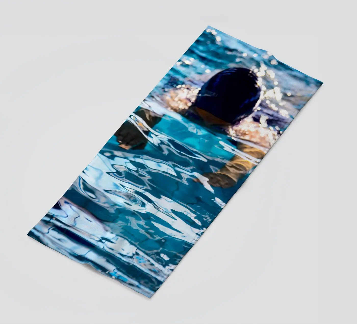 Nuoto #3 telo mare da Tal Paz-Fridman