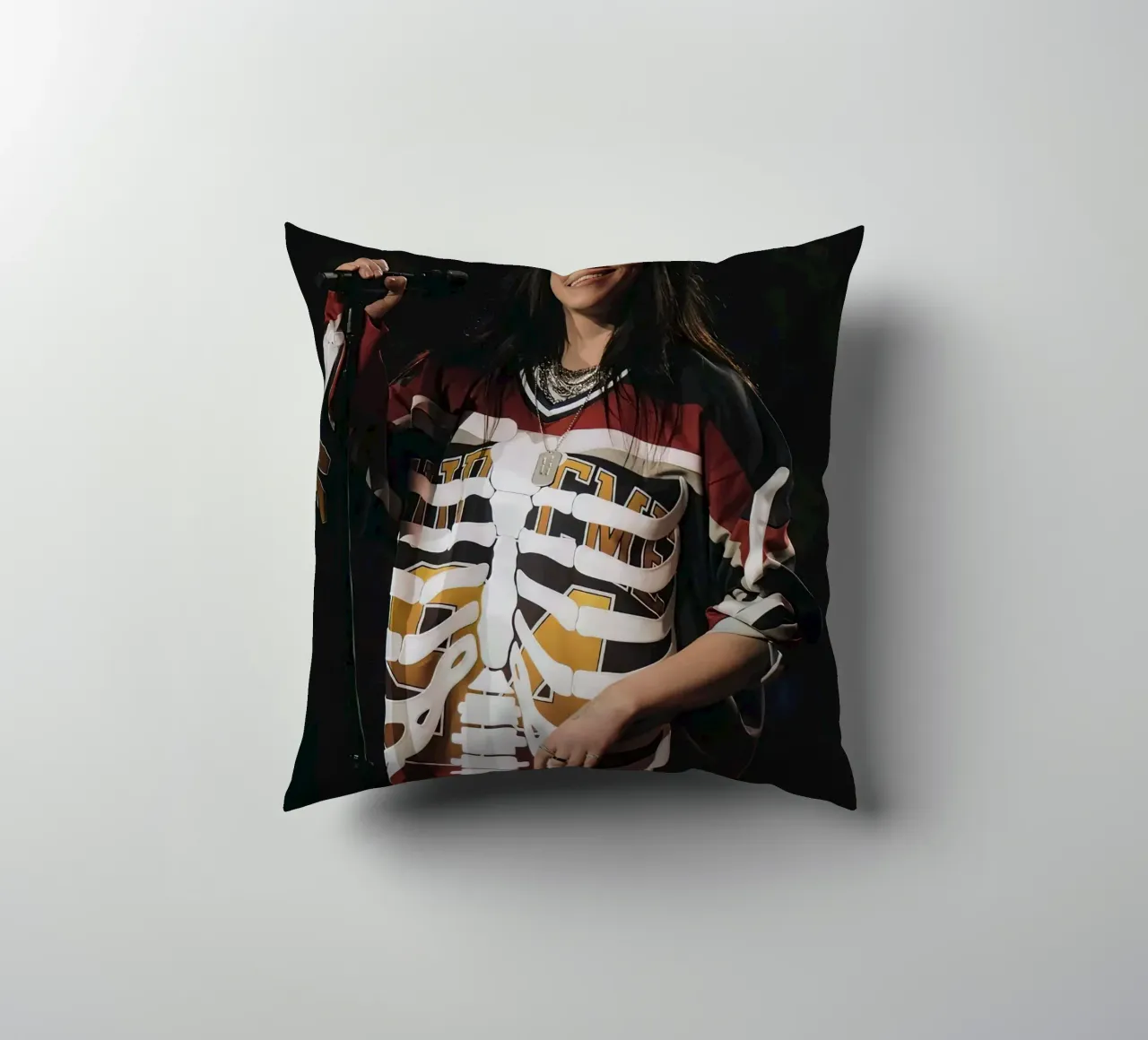 Billie Eilish cuscino da Musadad Shop