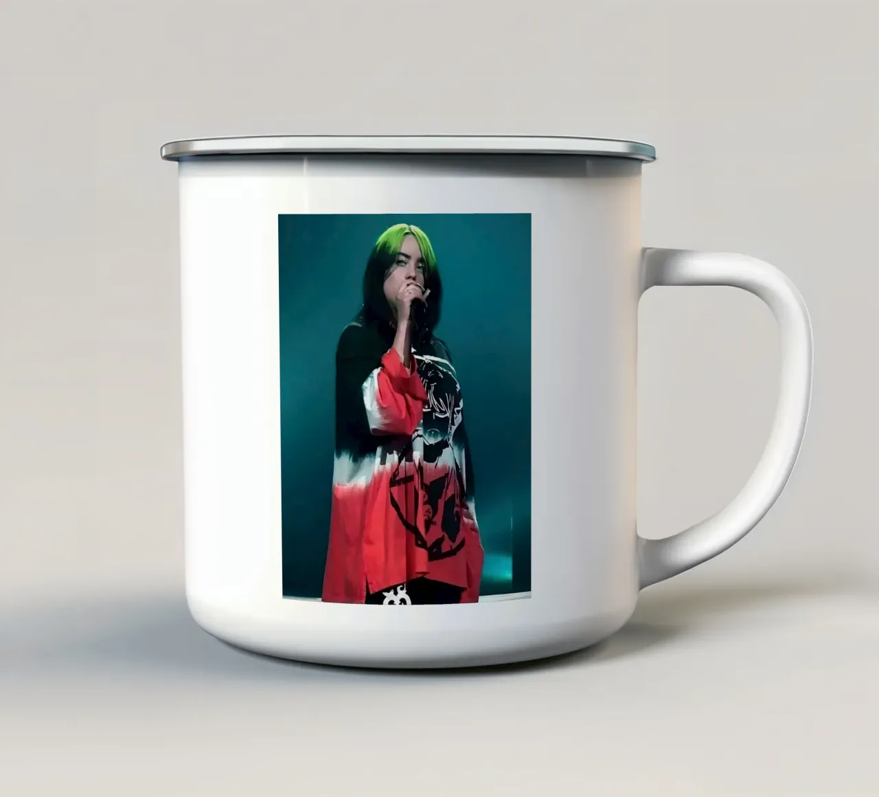 Billie Eilish tazza in smalto da Musadad Shop