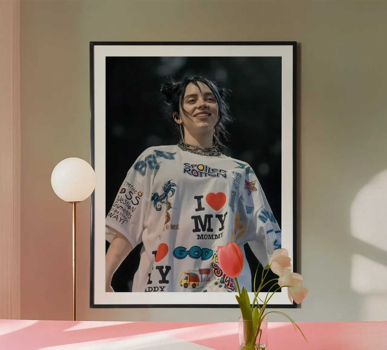 Billie Eilish poster con telaio in legno da Musadad Shop