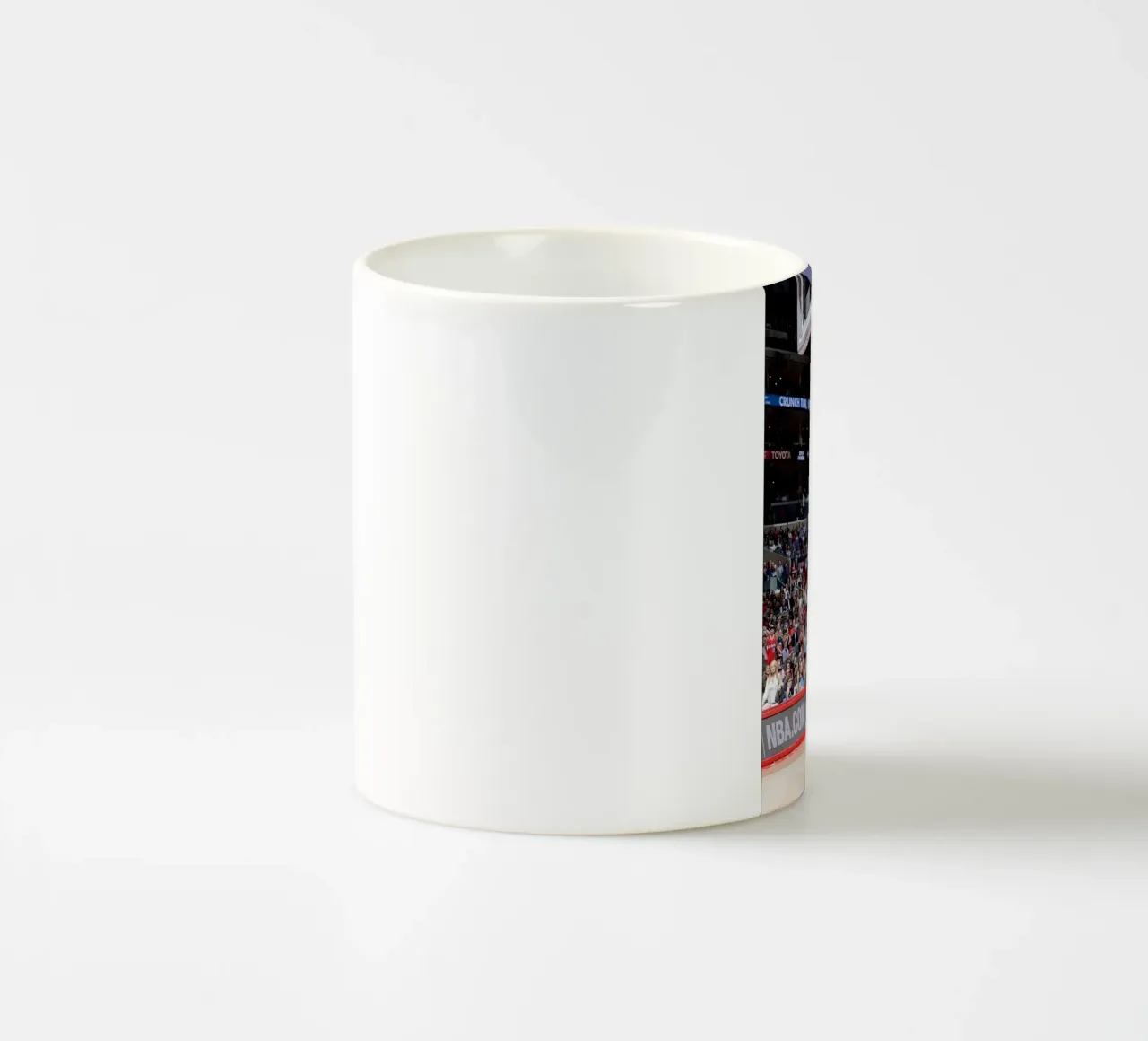 LeBron si lancia in una schiacciata tazza in ceramica da willtahuyshop