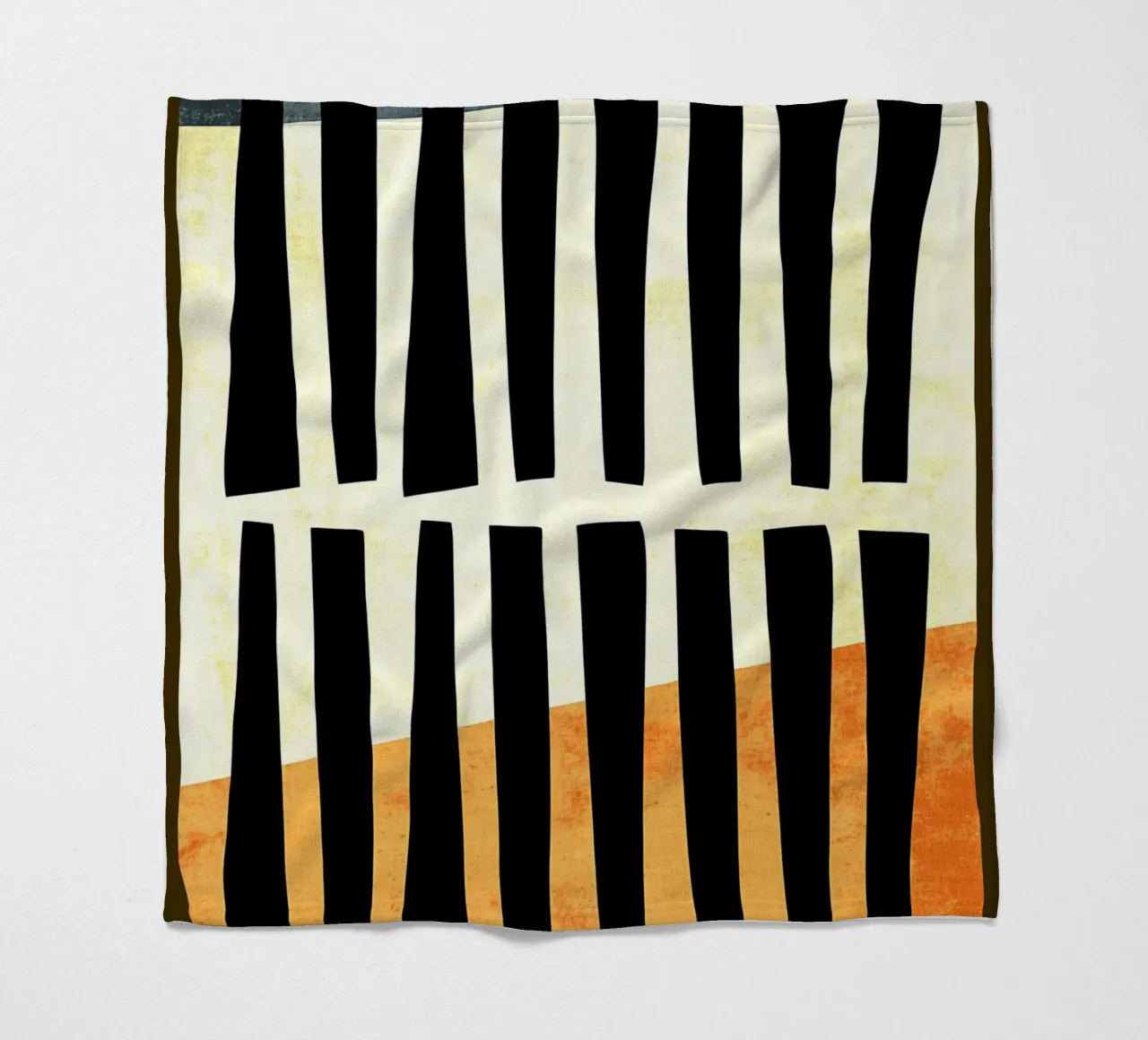 Linee nere astratte coperta in pile da Edson Studio
