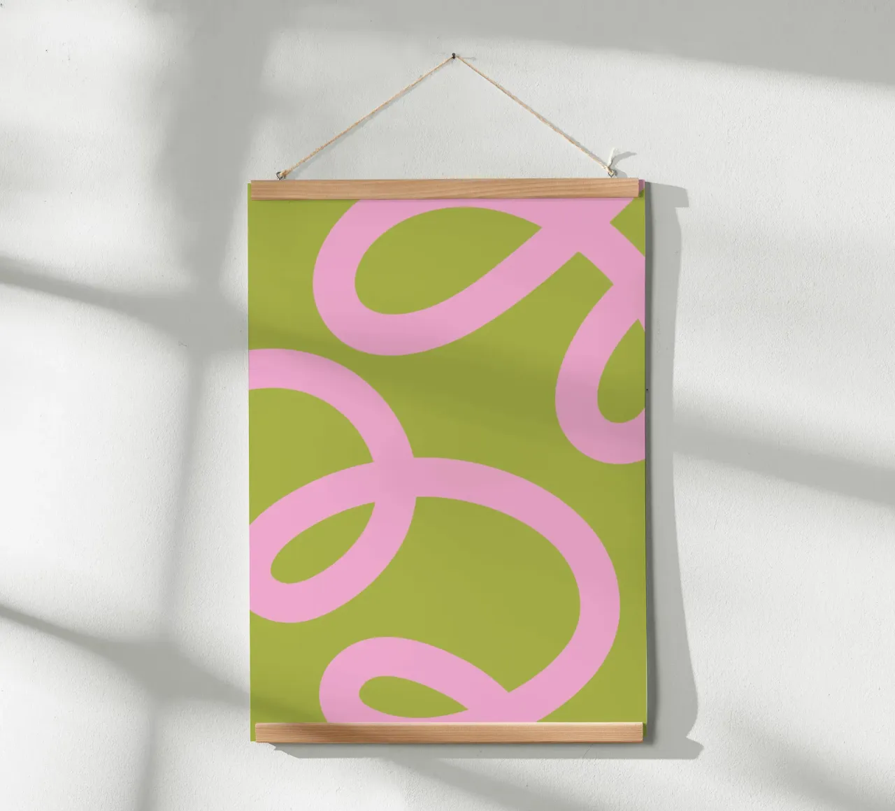 Speels roze lint op olijfgroen canvas poster met kunststof frame van The Art Club