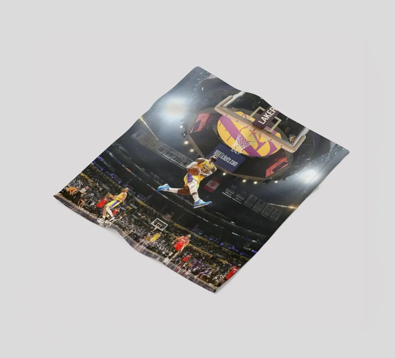 Lebron James Mill Dunk pronto per essere appeso coperta in pile da willtahuyshop