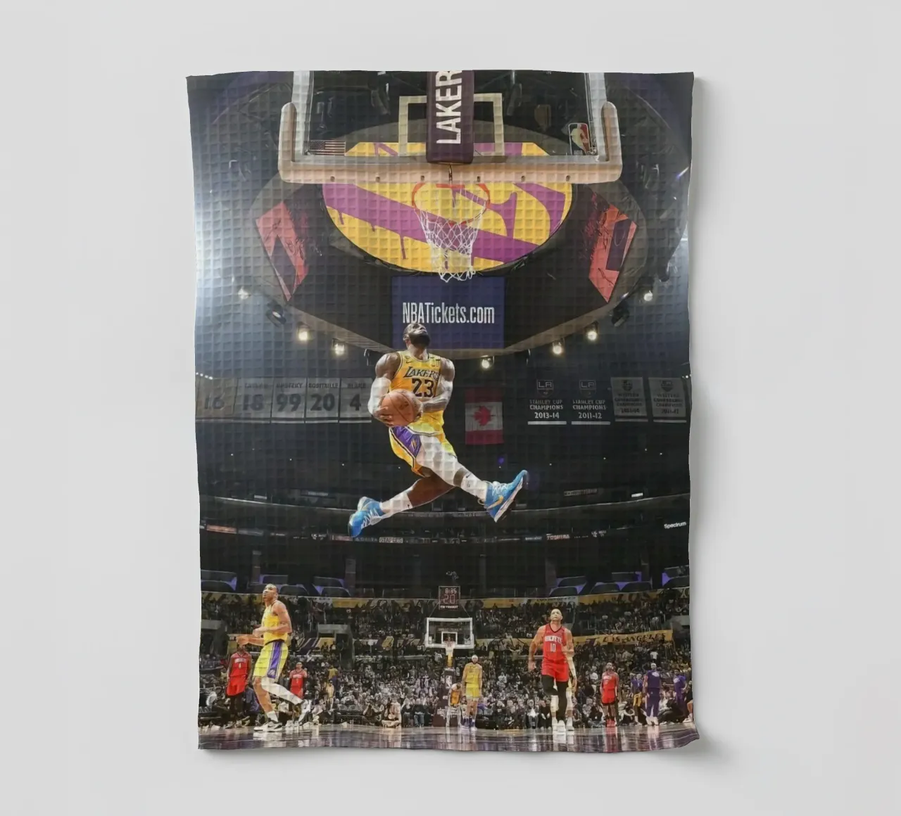 Lebron James Mill Dunk pronto per essere appeso canovaccio da cucina da willtahuyshop