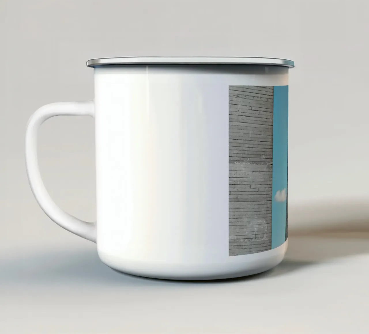 Shard tazza in smalto da Michael Belhadi