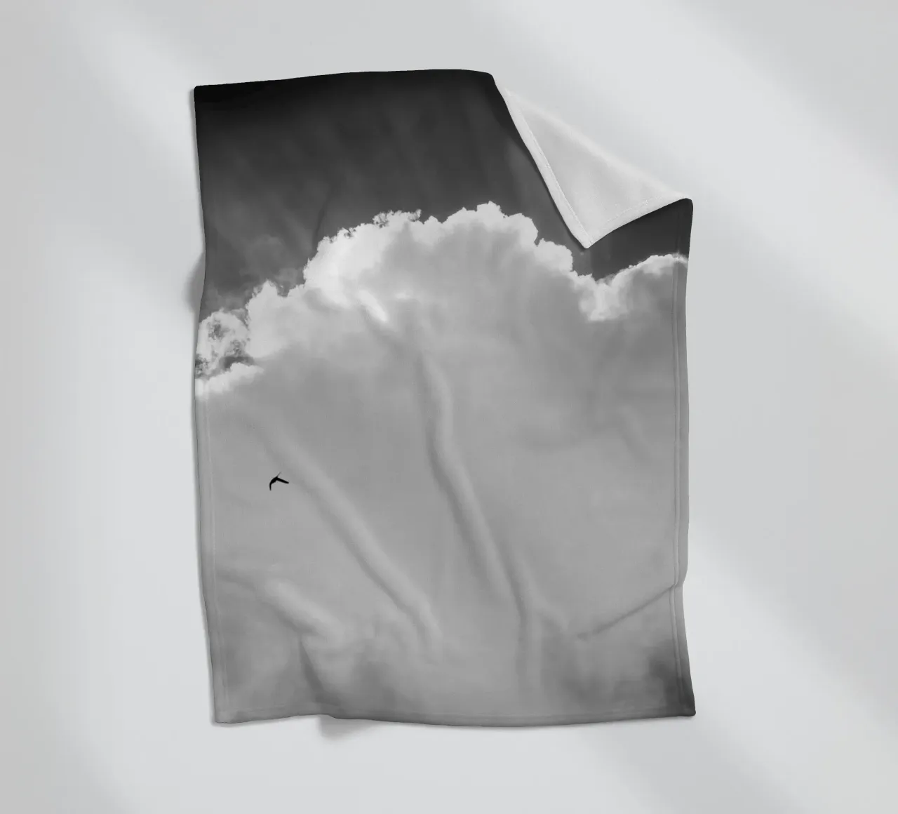 Celeste coperta in pile da Tal Paz-Fridman