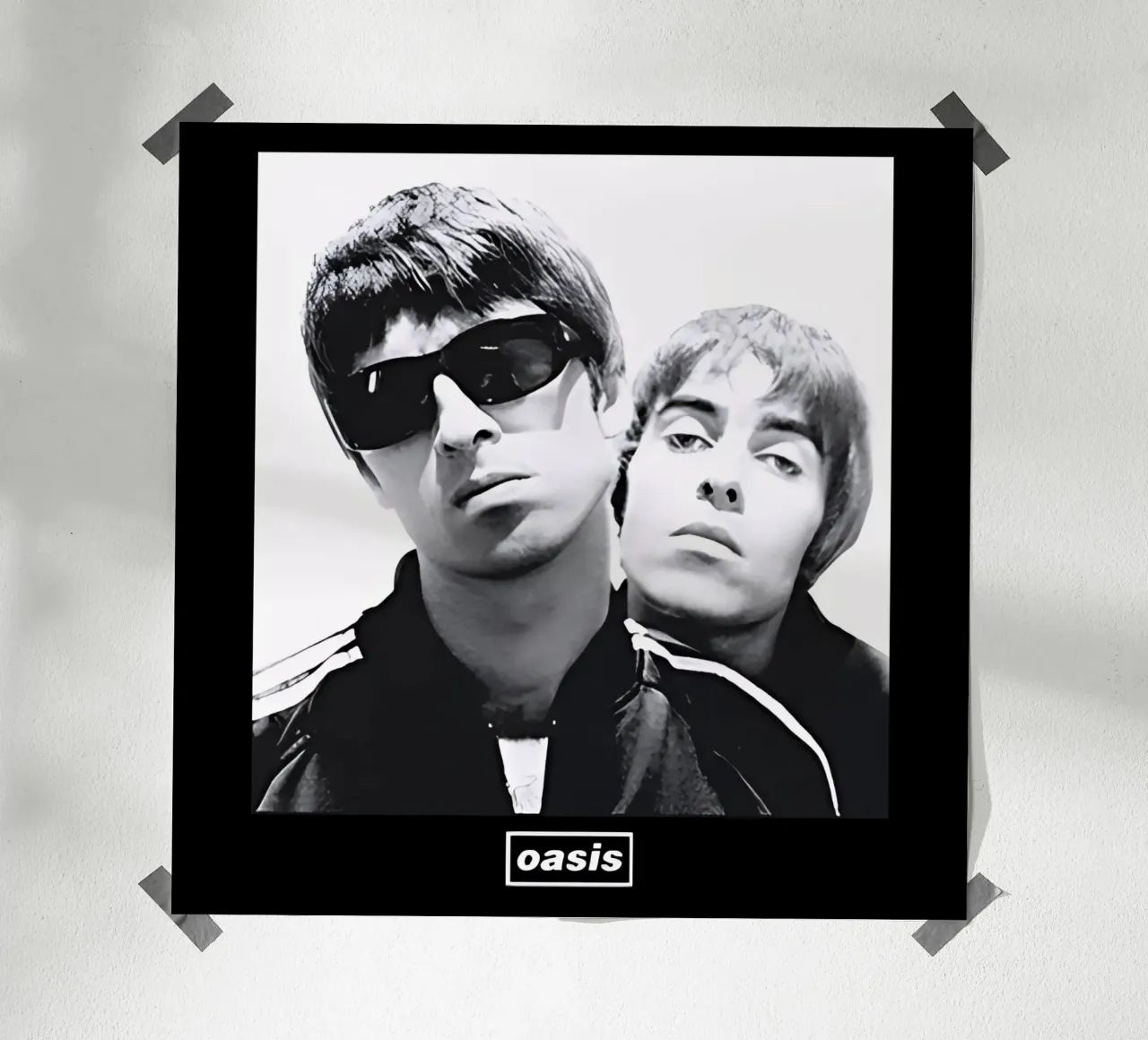 Liam e Noel Gallagher, Oasis poster con telaio in plastica da domherrick1
